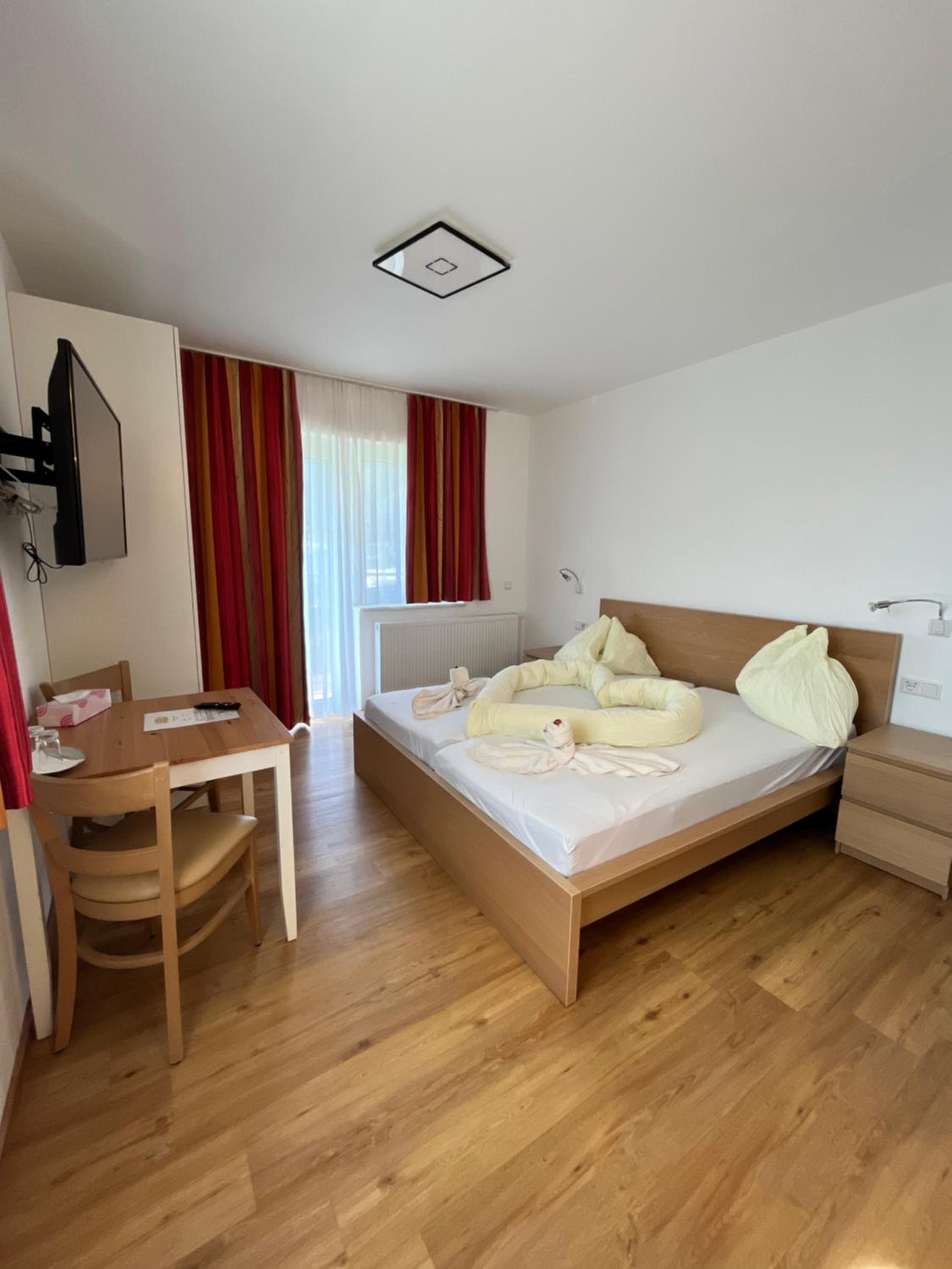 Quadruple Room with Terrace