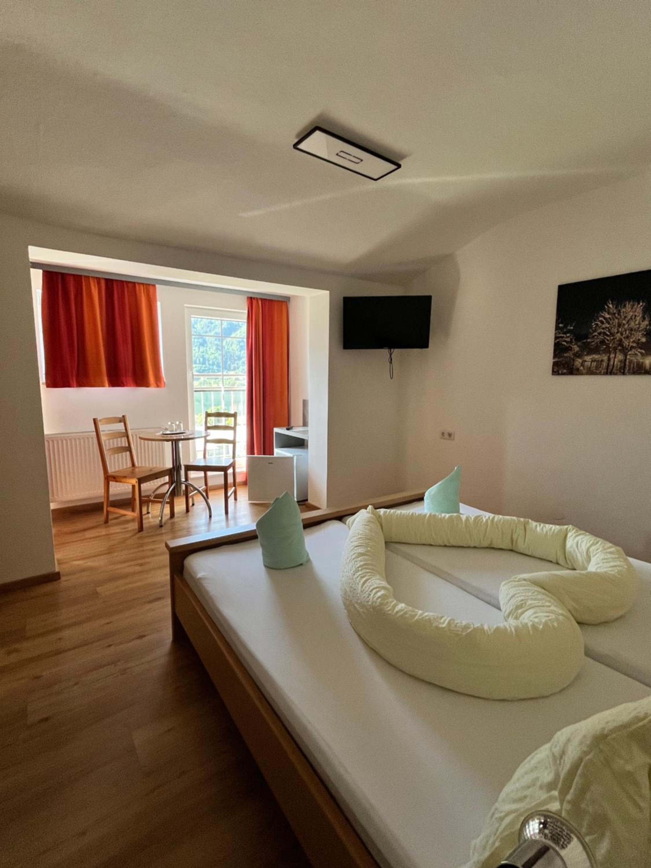 Double Room with Lake View