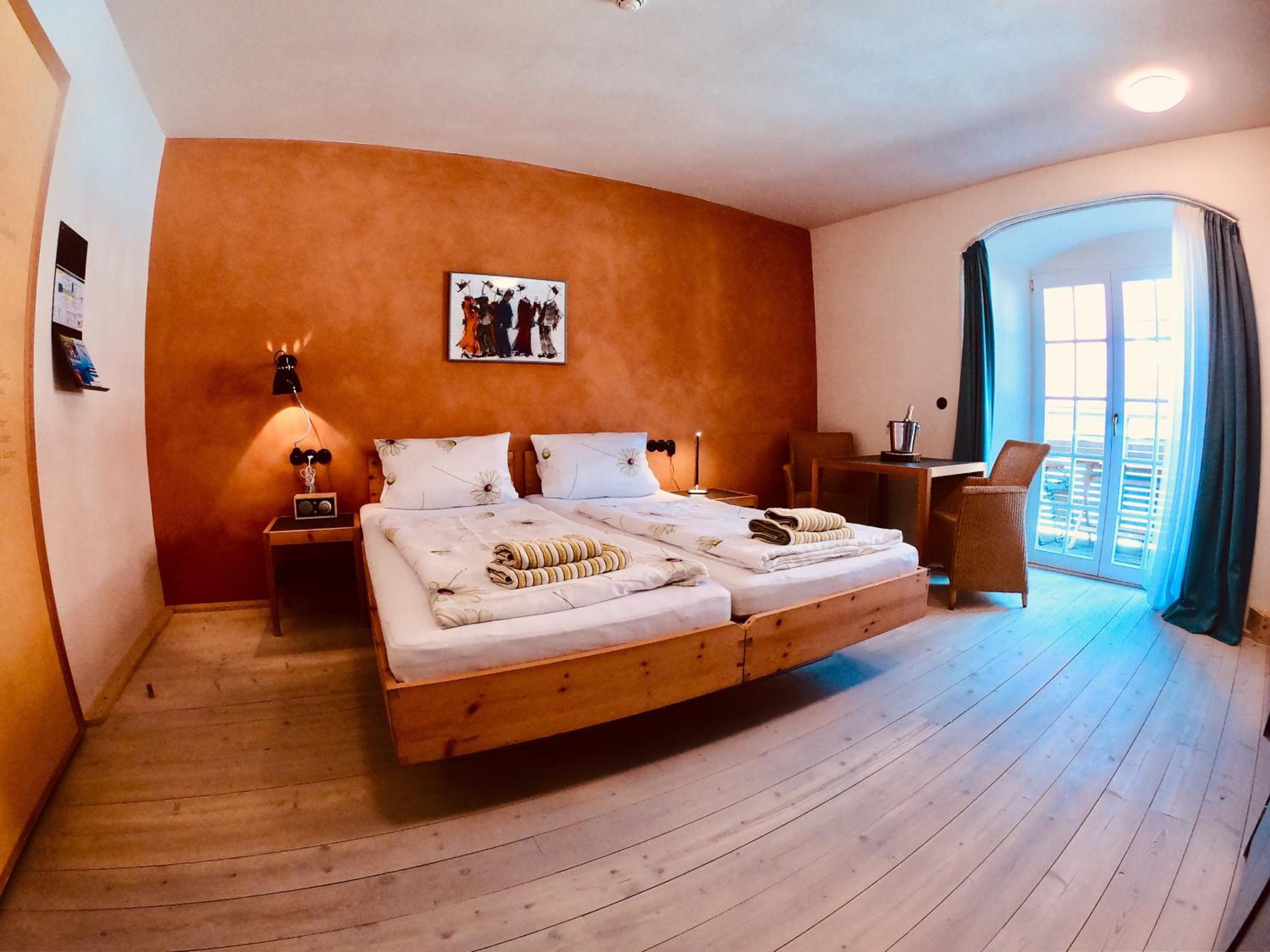 Deluxe Double Room with Balcony photo 1