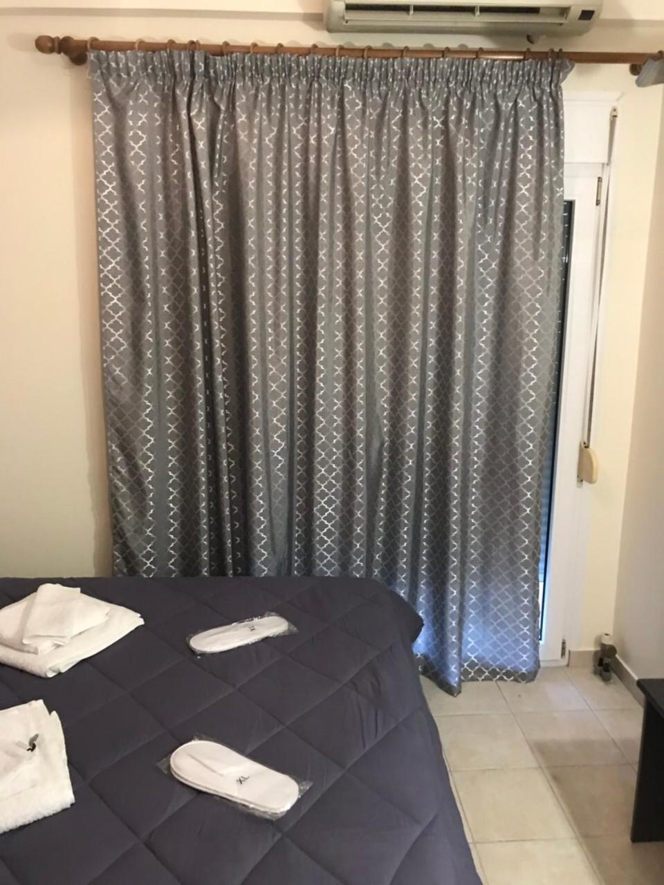 One-Bedroom Apartment - Photo 9