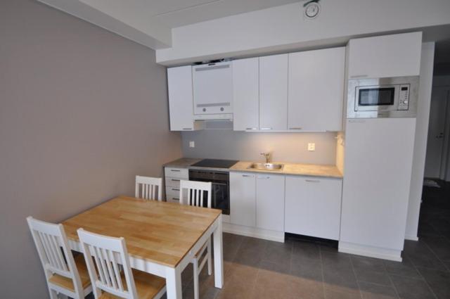 One-Bedroom Apartment with Sauna - Photo 3