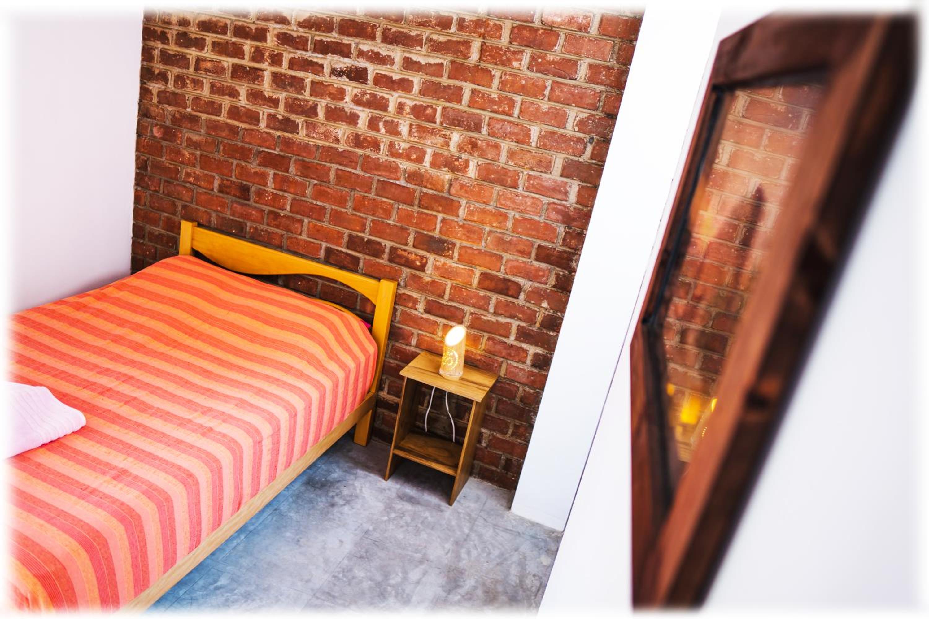 Double Room with Shared Bathroom photo 2