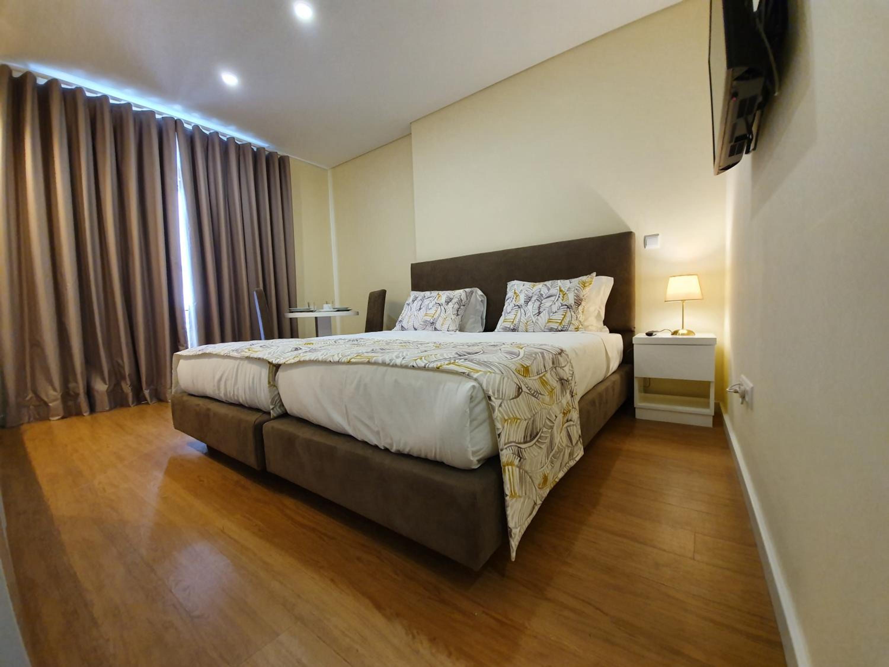 Twin Room with Private Bathroom