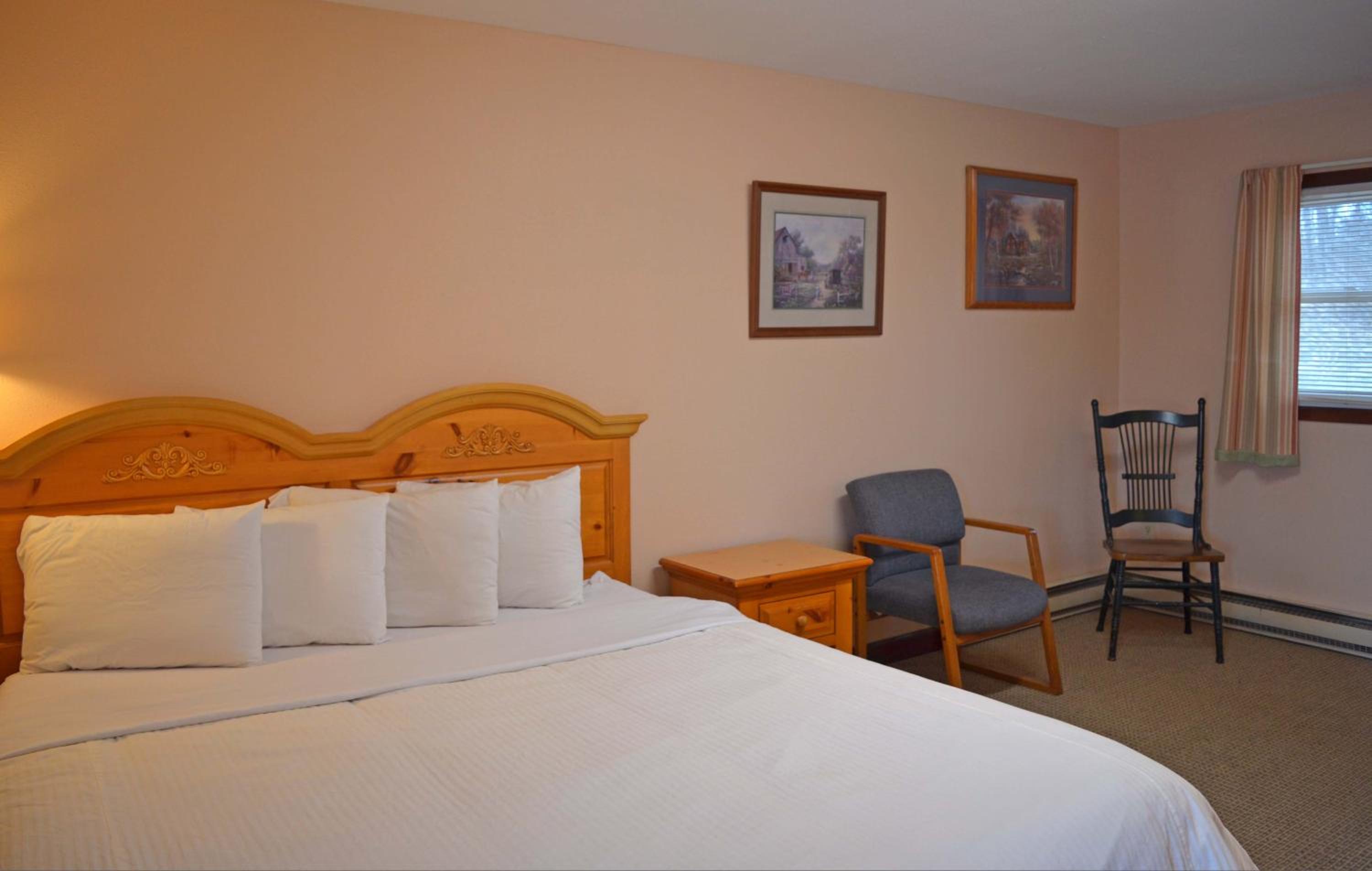 Standard King Room