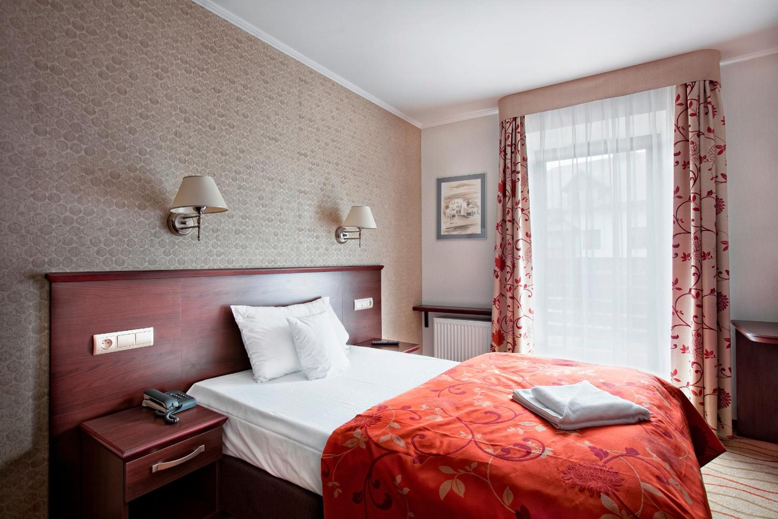 Single Room photo 2