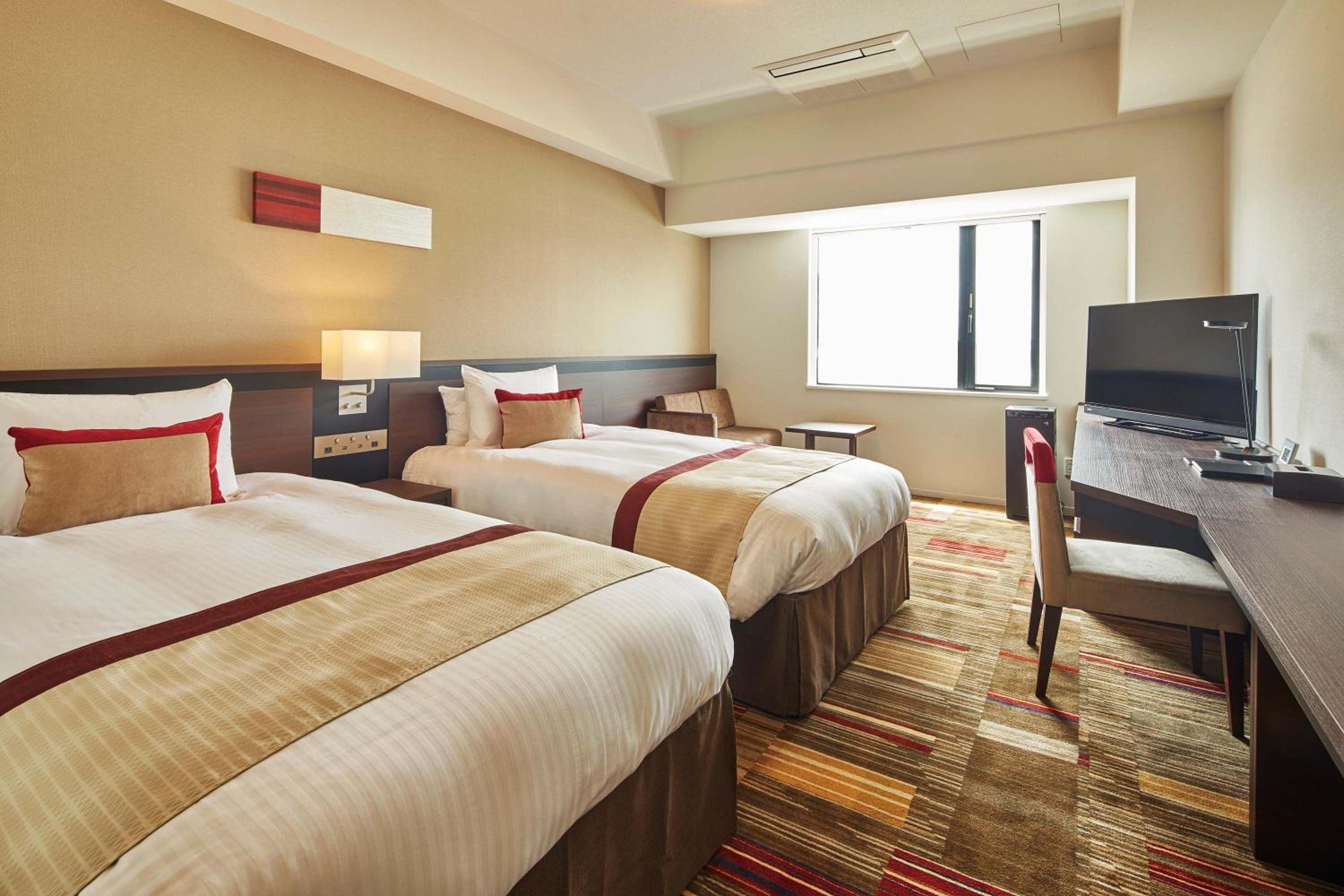 Standard Twin Room - Non-Smoking - Photo 2