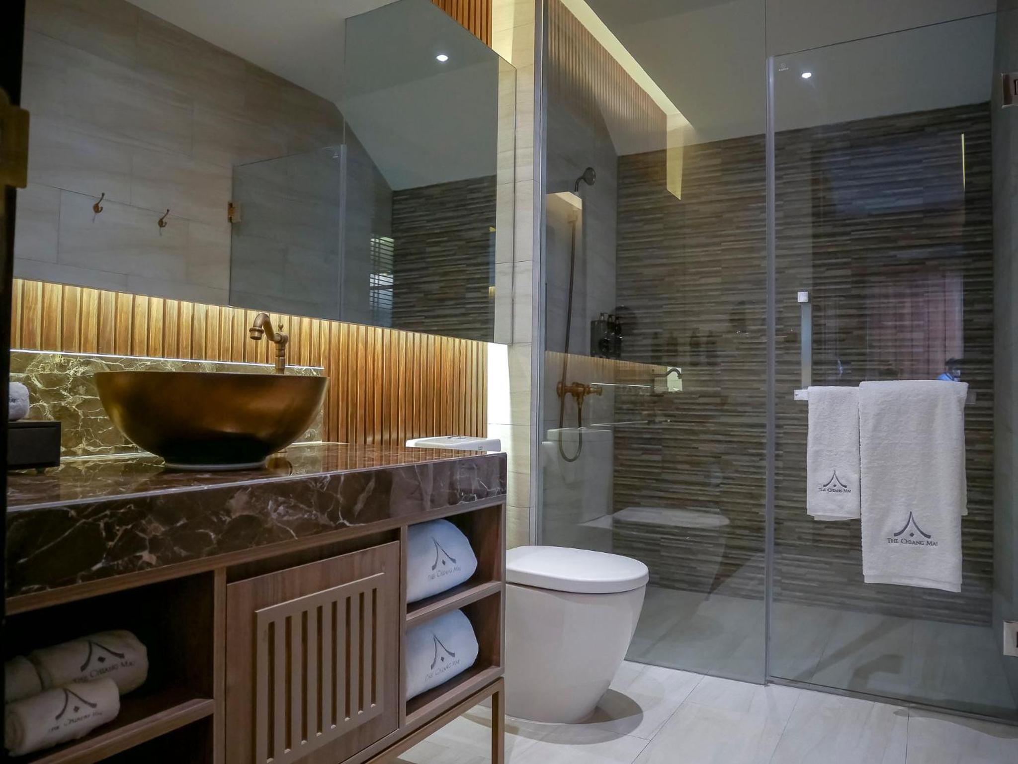 The Heritage House Suite - Photo 9