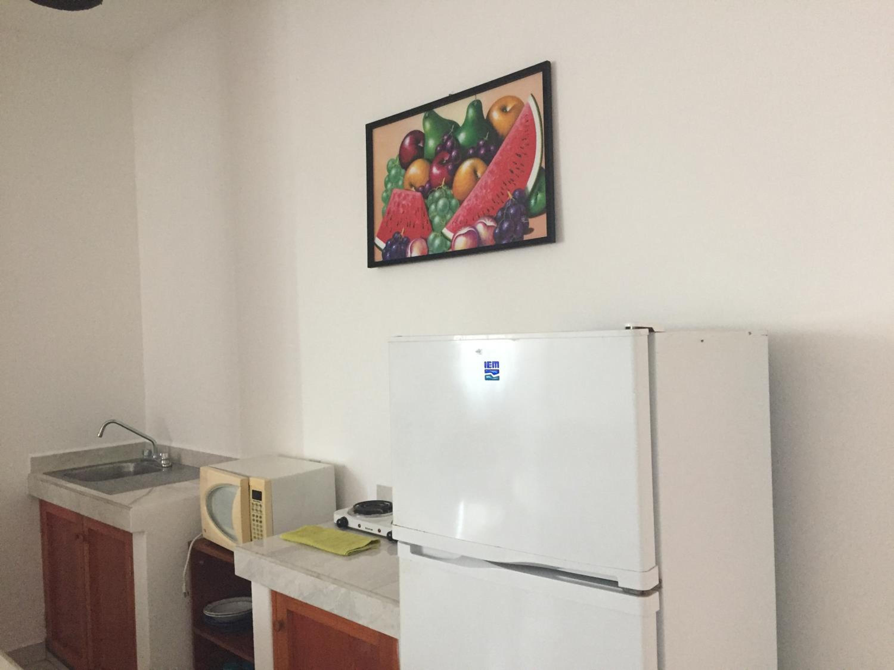 One-Bedroom Apartment - Photo 6