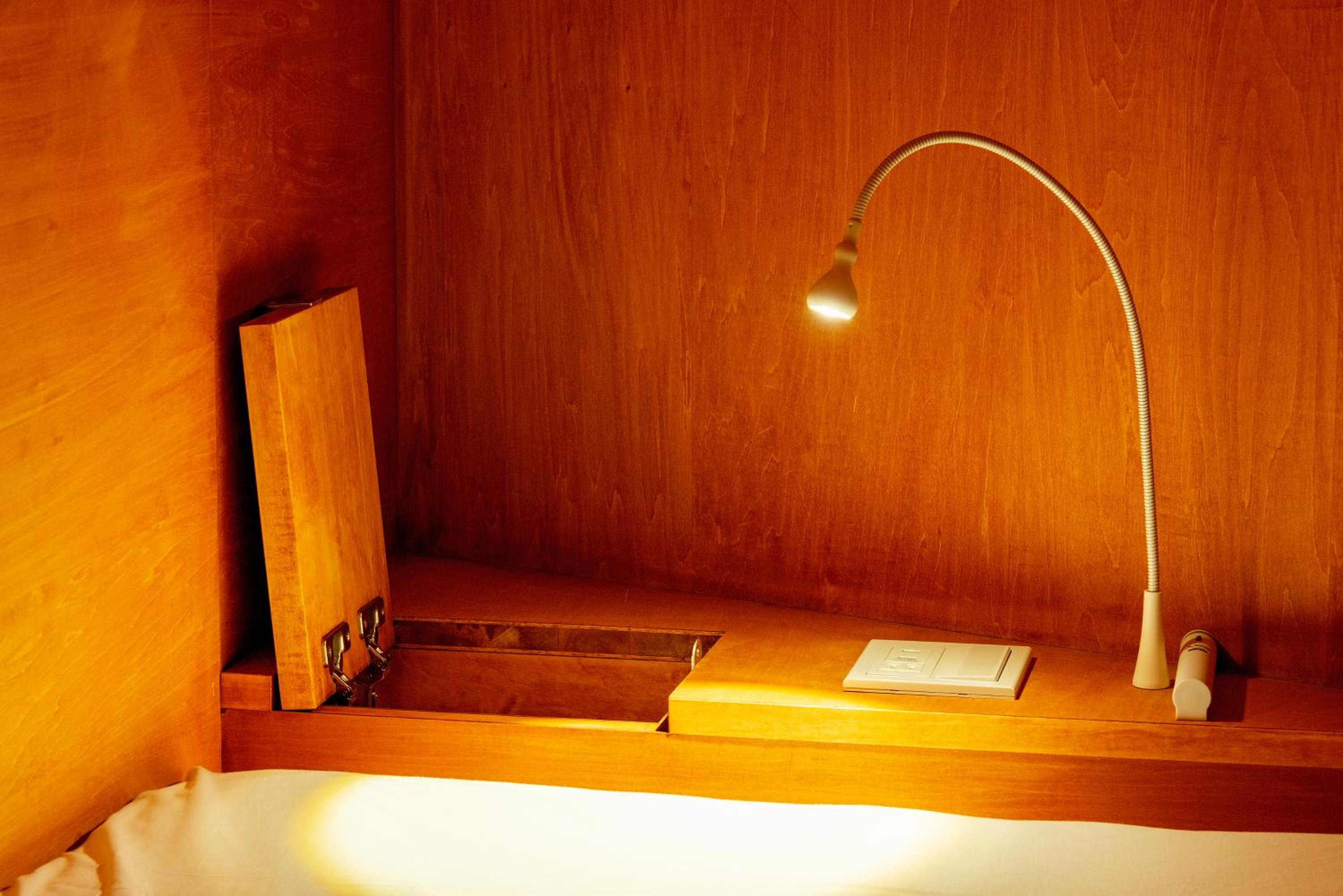 Bunk Bed in Mixed Dormitory Room photo 2