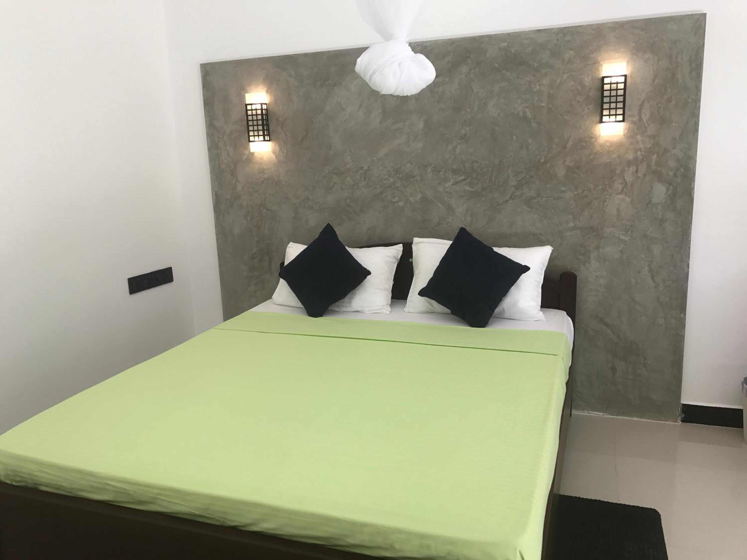 Double Room With AC photo 2