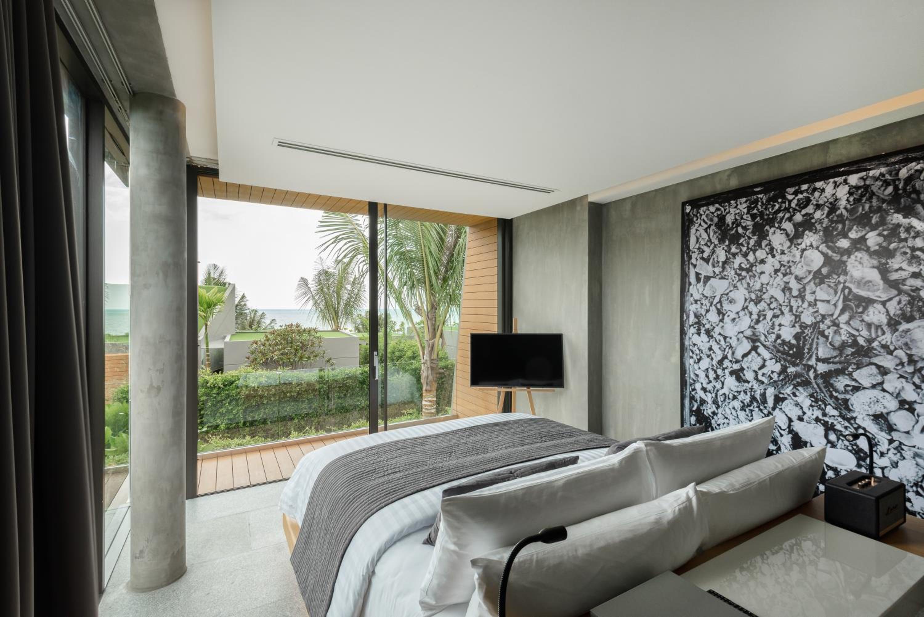 Villa Grand su 2 Livelli con Piscina