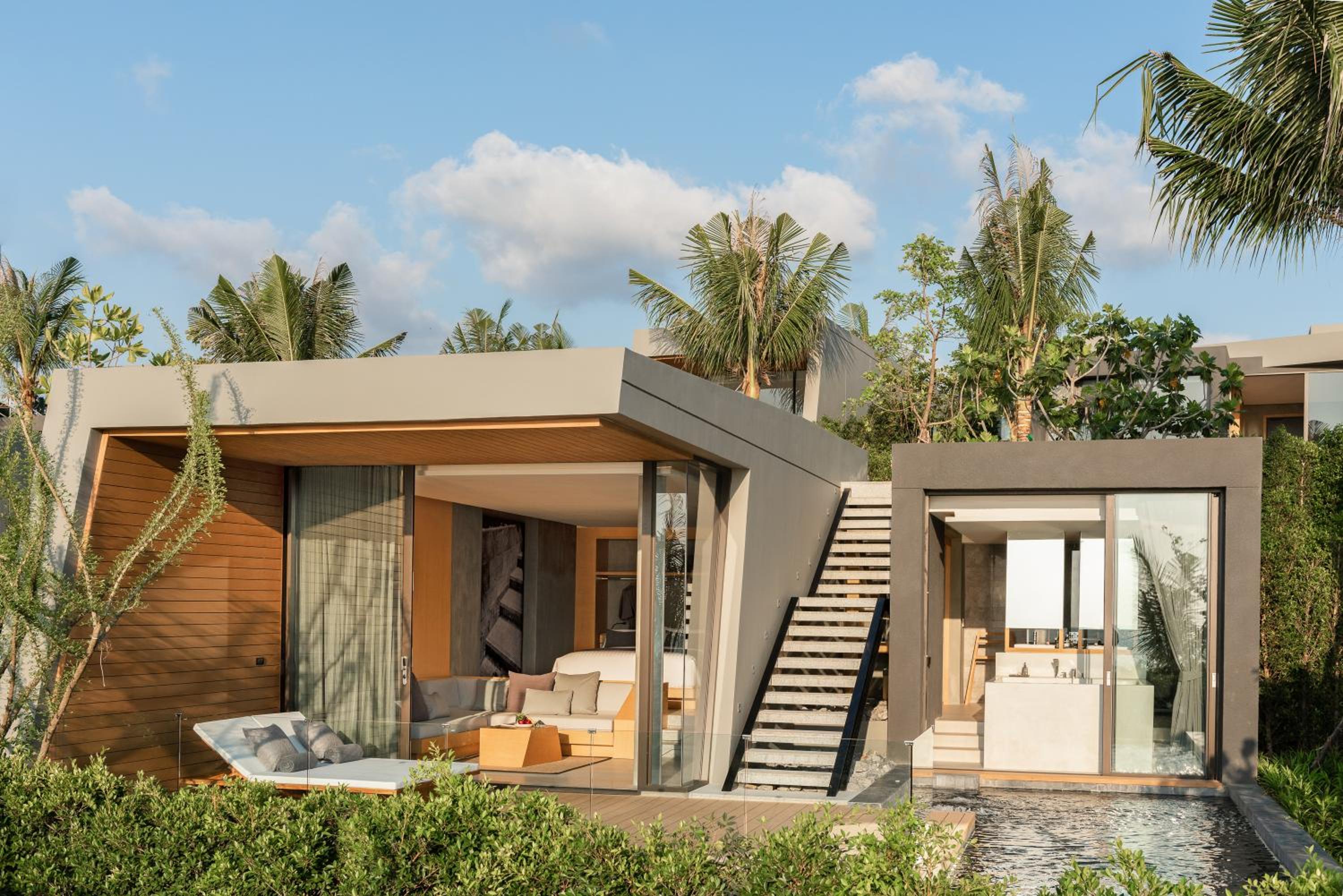 Beachside Seaview Pool Villa photo 2