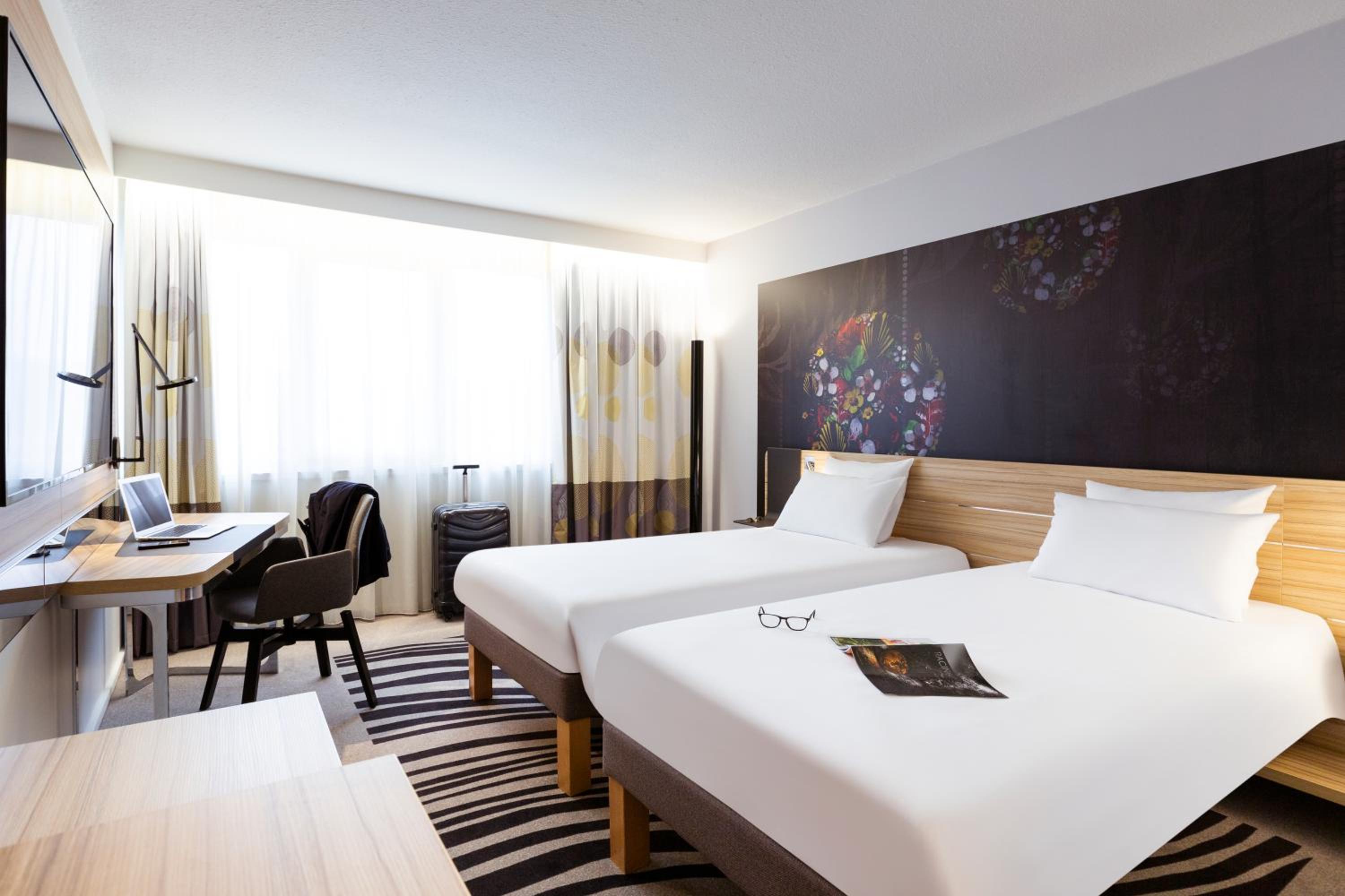 King or Twin Room - Photo 3