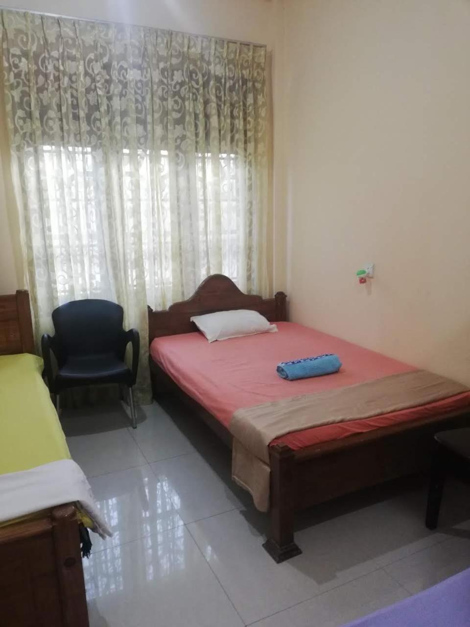 Single Bed in 4-Bed Dormitory Room photo 3