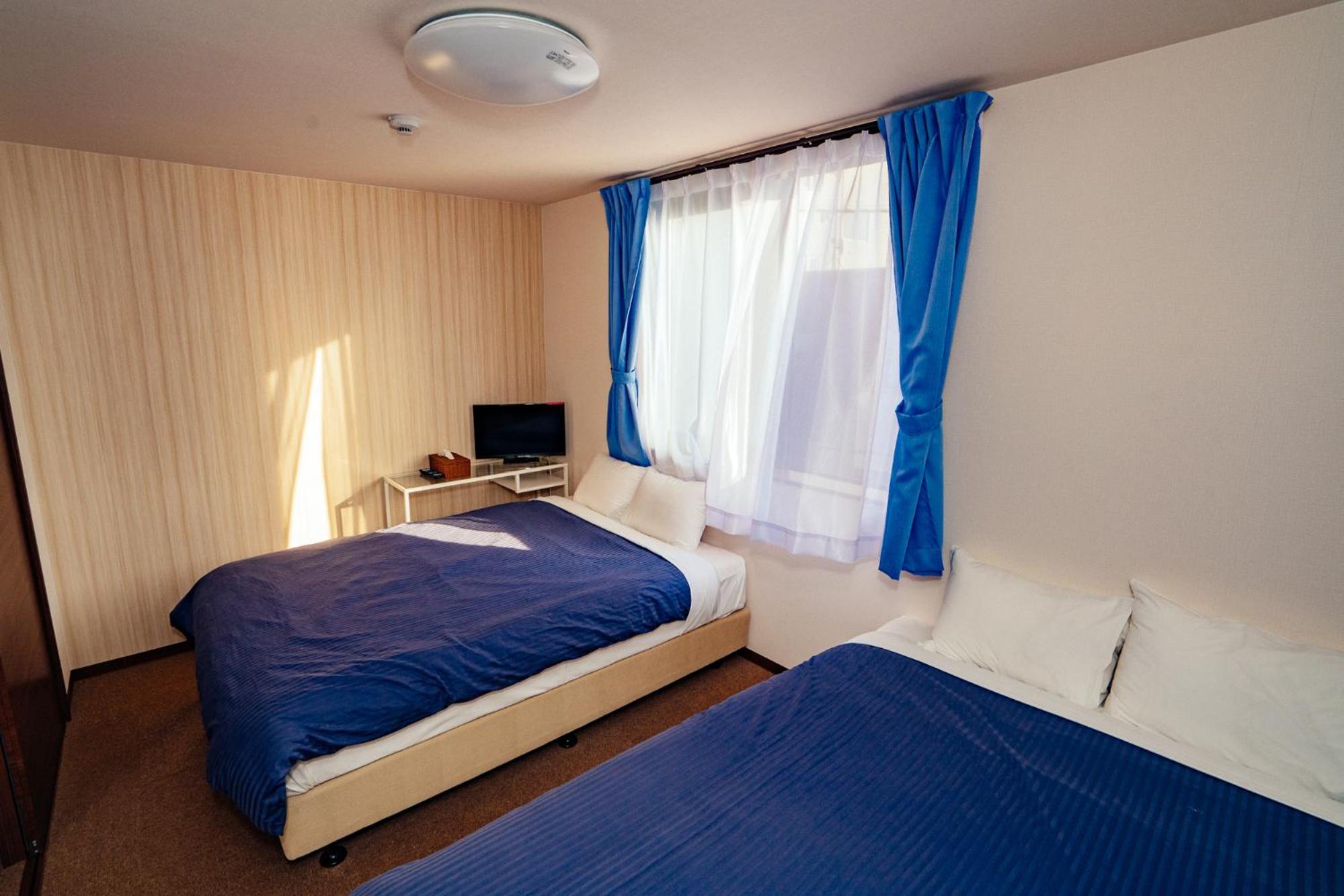 Deluxe Family Room - Photo 10
