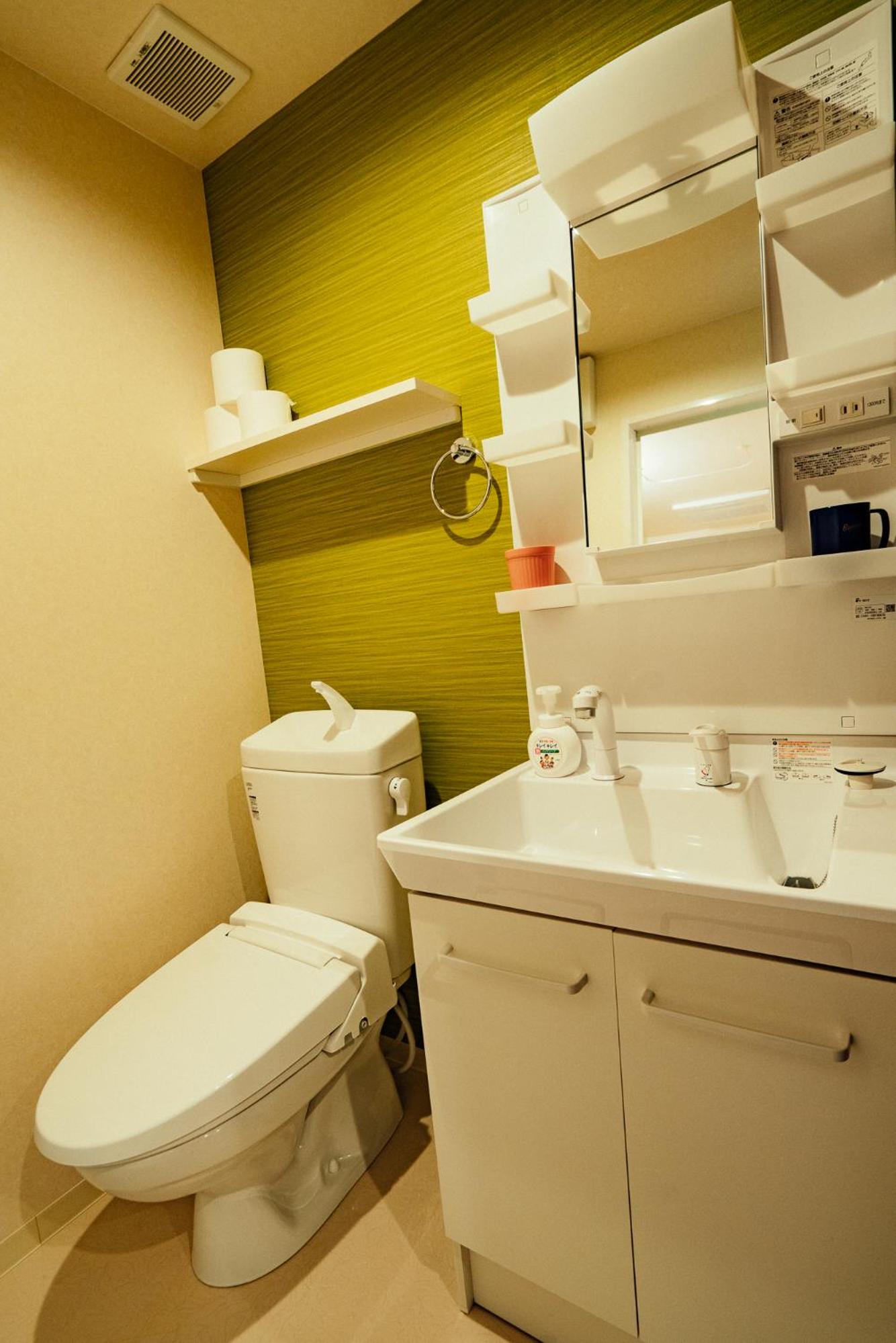Standard Quadruple Room - Photo 18