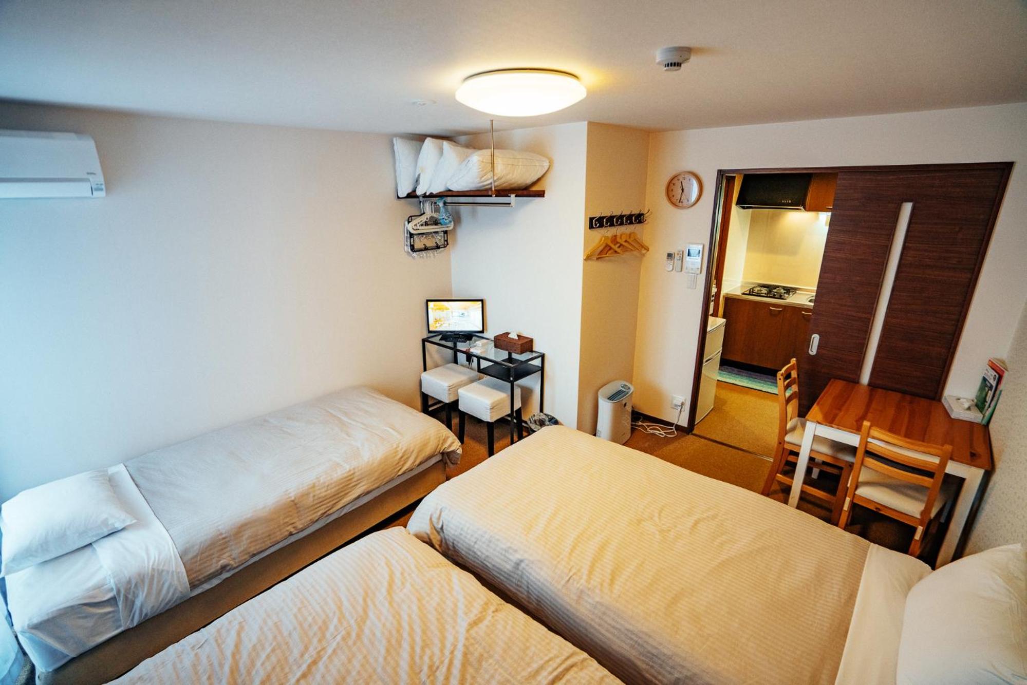 Standard Quadruple Room - Photo 1