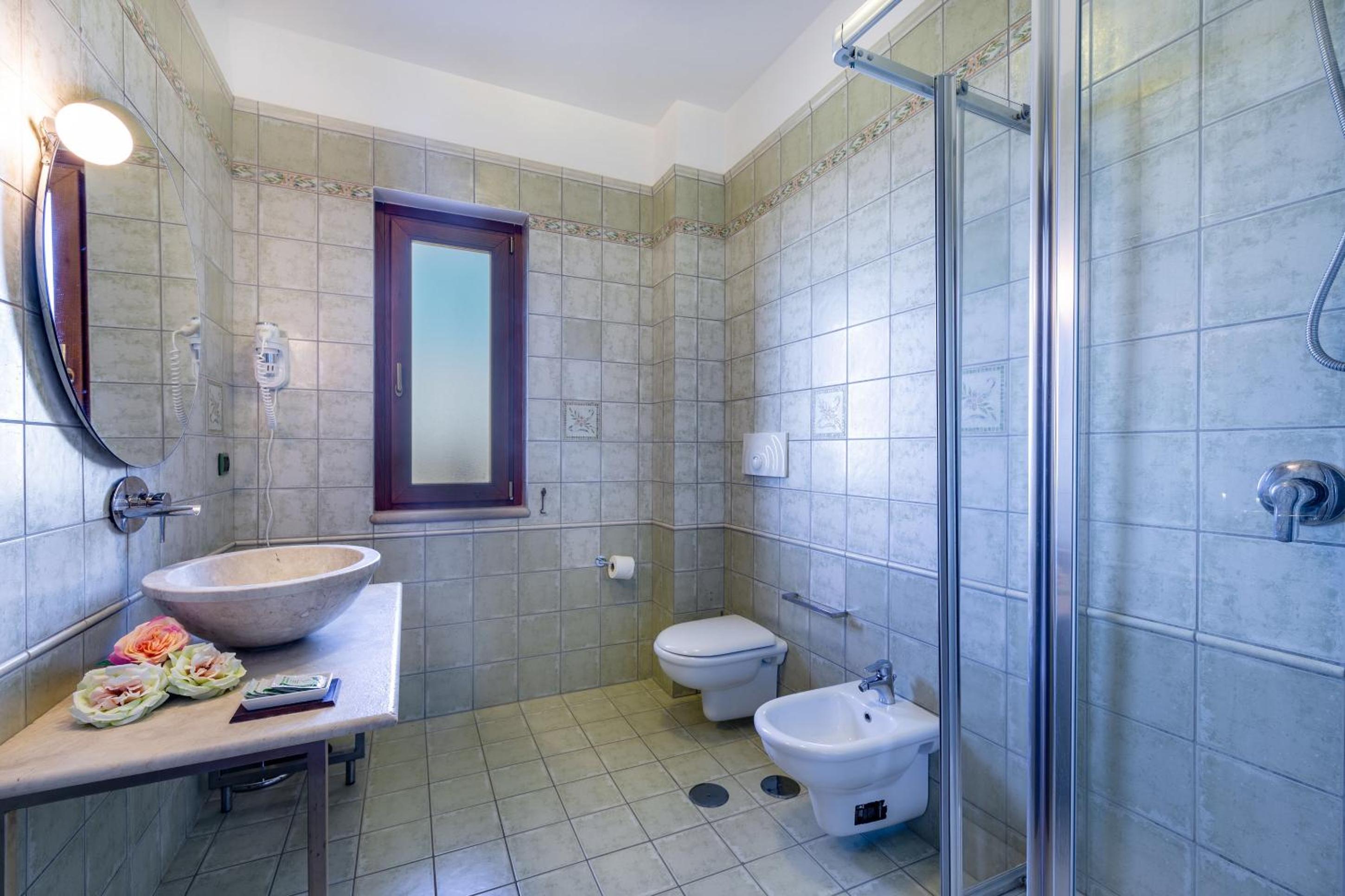 Double Room with Sea View photo 3