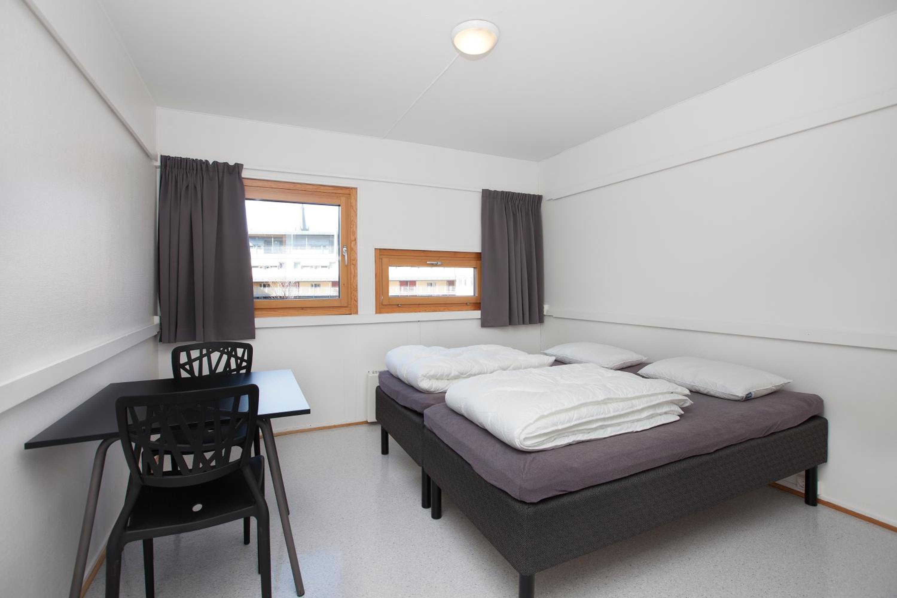 Single Room - Photo 1