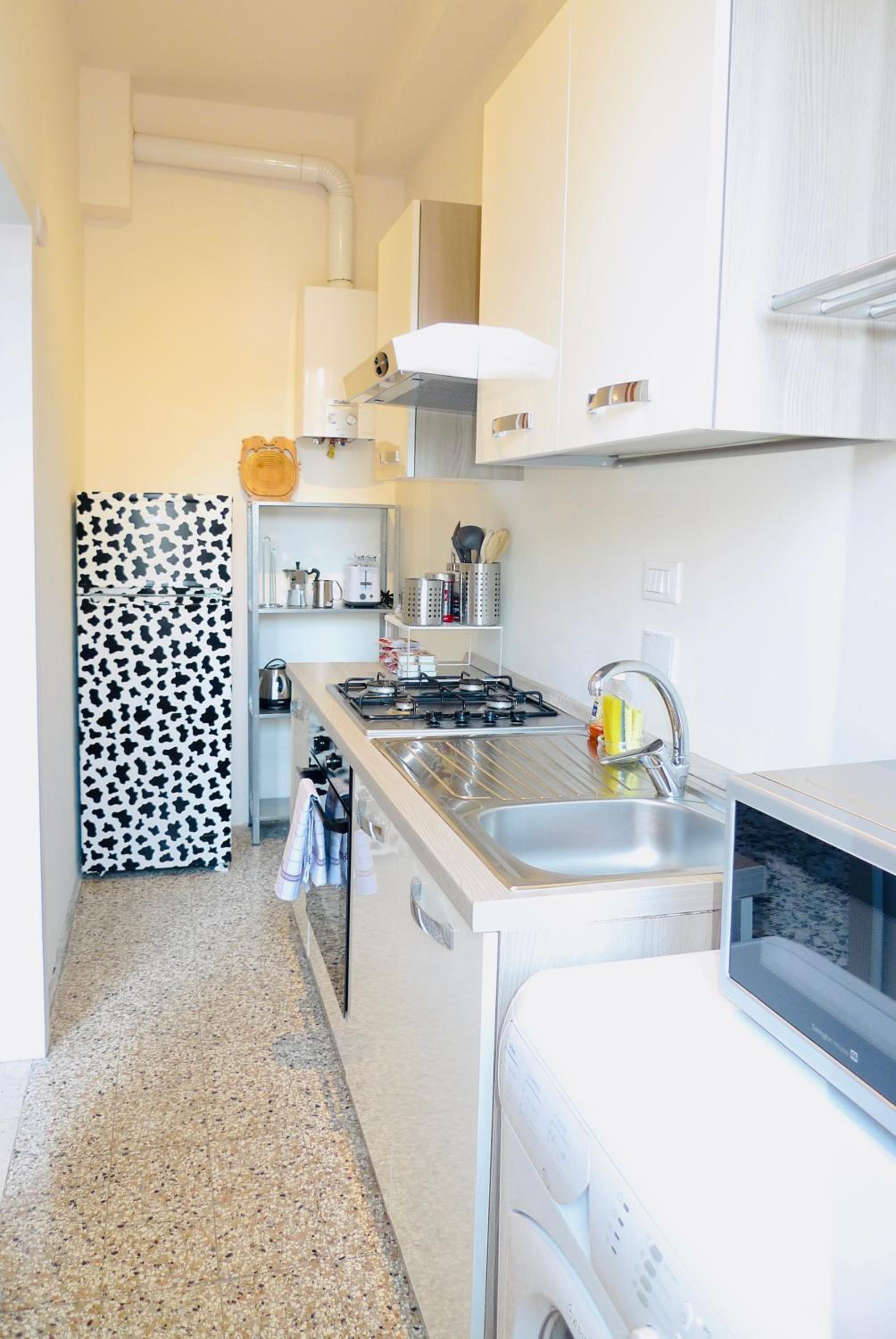 Two-Bedroom Apartment - Photo 4