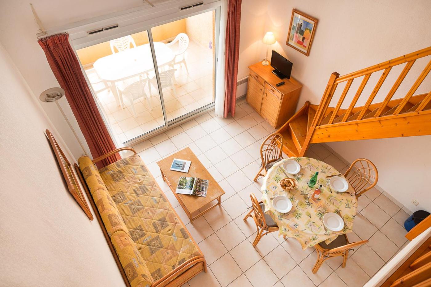 Two-Bedroom Apartment with Cabin and Mezzanine - Sea View - Photo 11