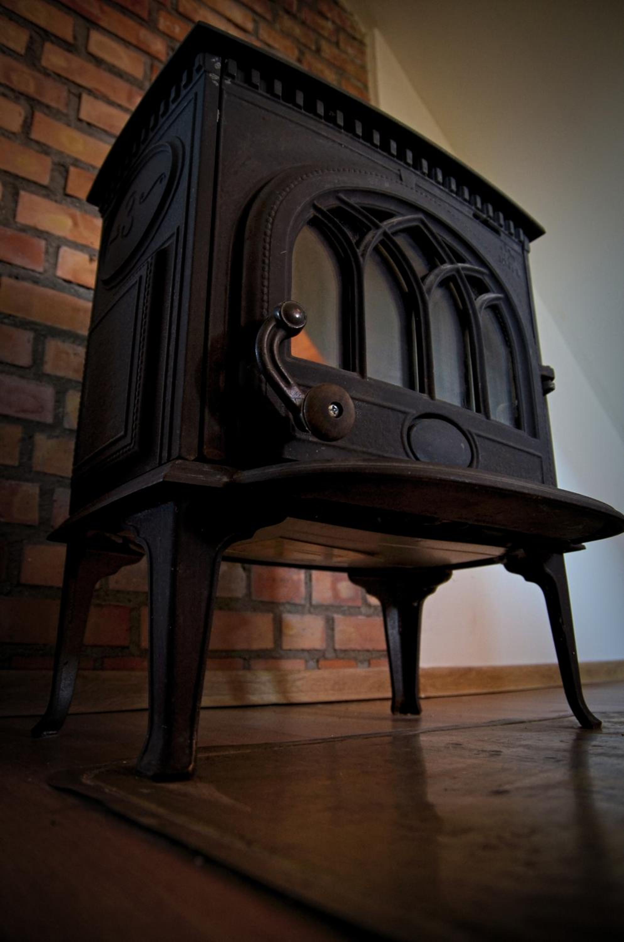 Four-Bedroom House - Photo 11