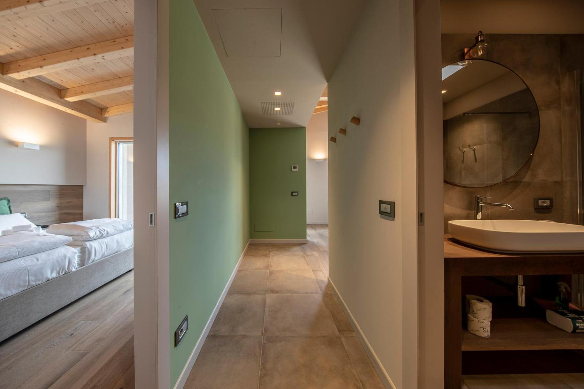 Apartment with Pool View  - Photo 2