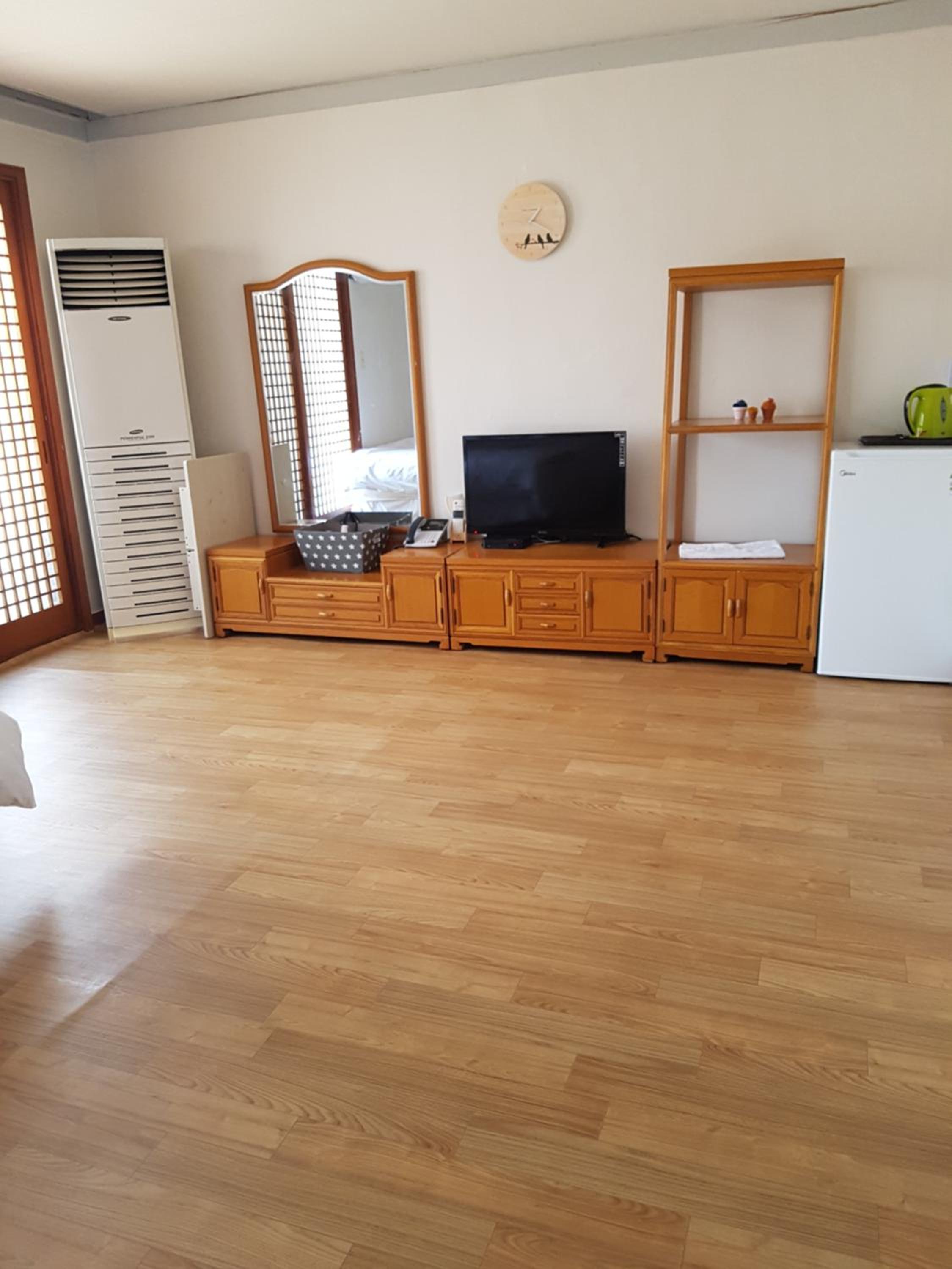 Korean-Style Deluxe Family Room photo 1