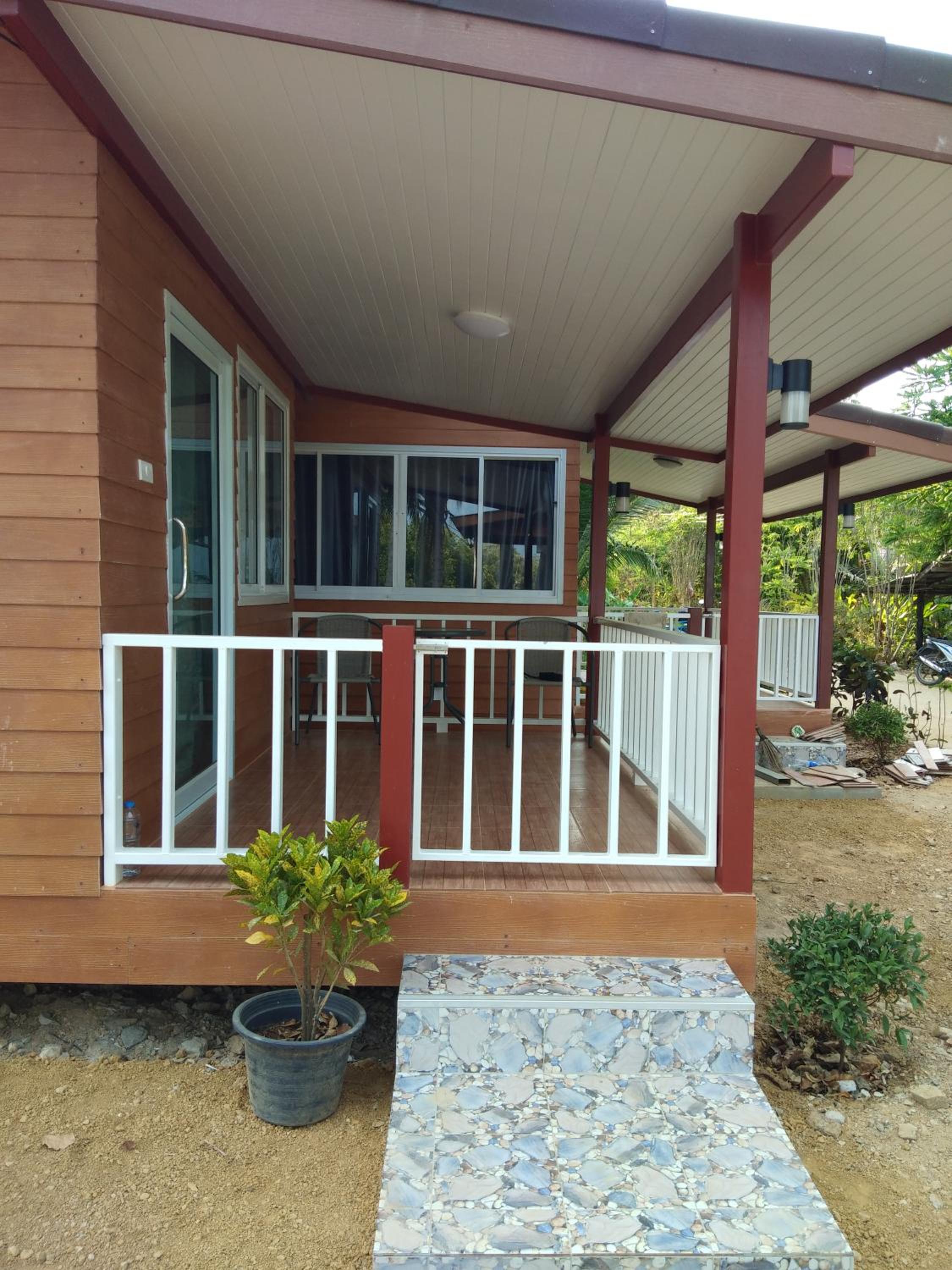 Superior Bungalow photo 3