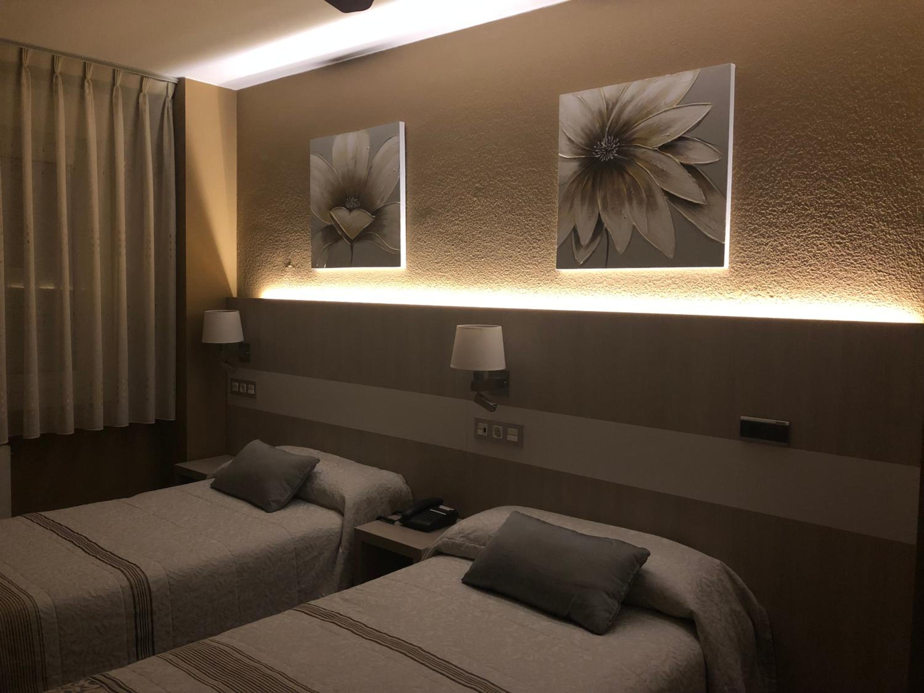 Habitación Doble o con Dos Camas con Estacionamiento