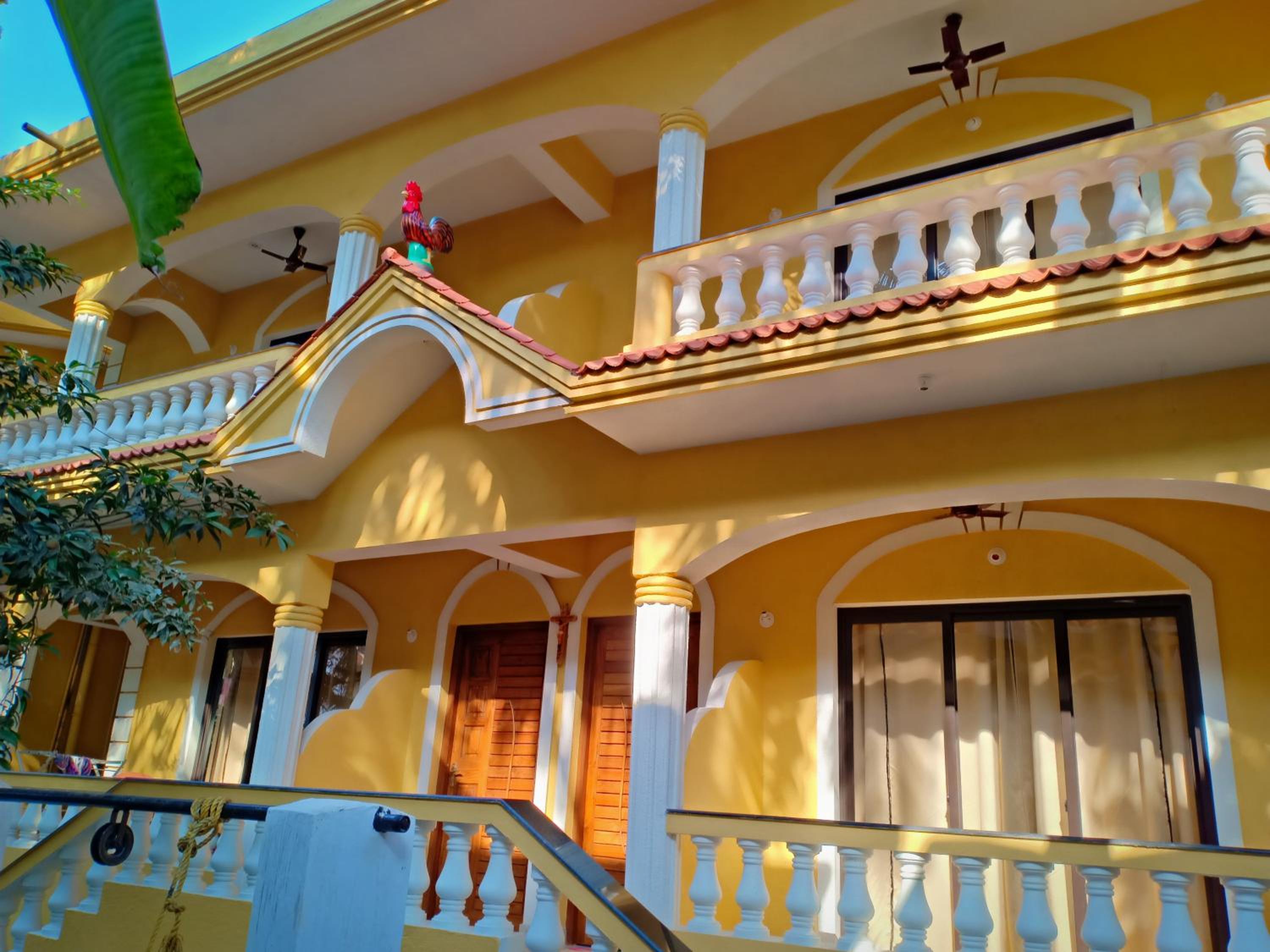King Suite with Balcony photo 2