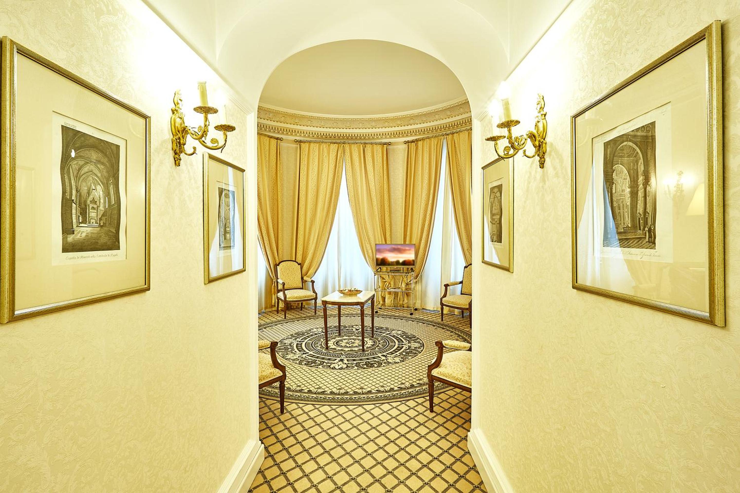 Senior Suite Double - Photo 6