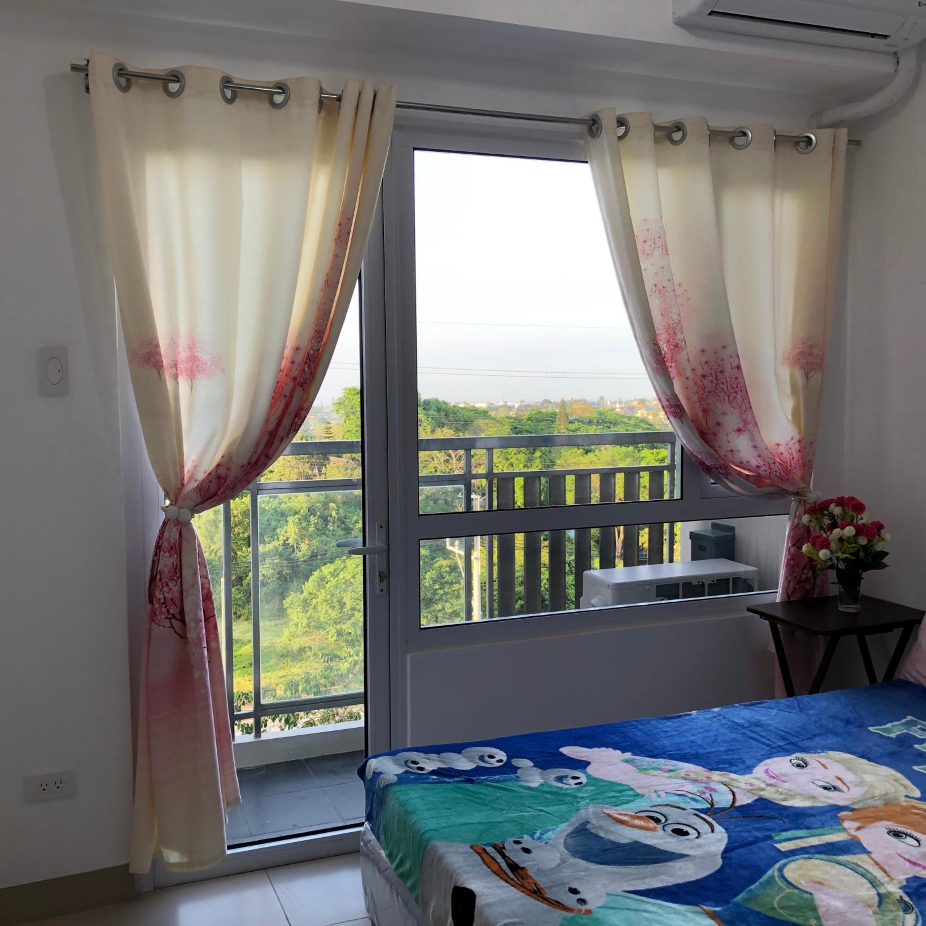 Studio Apartment - Photo 18