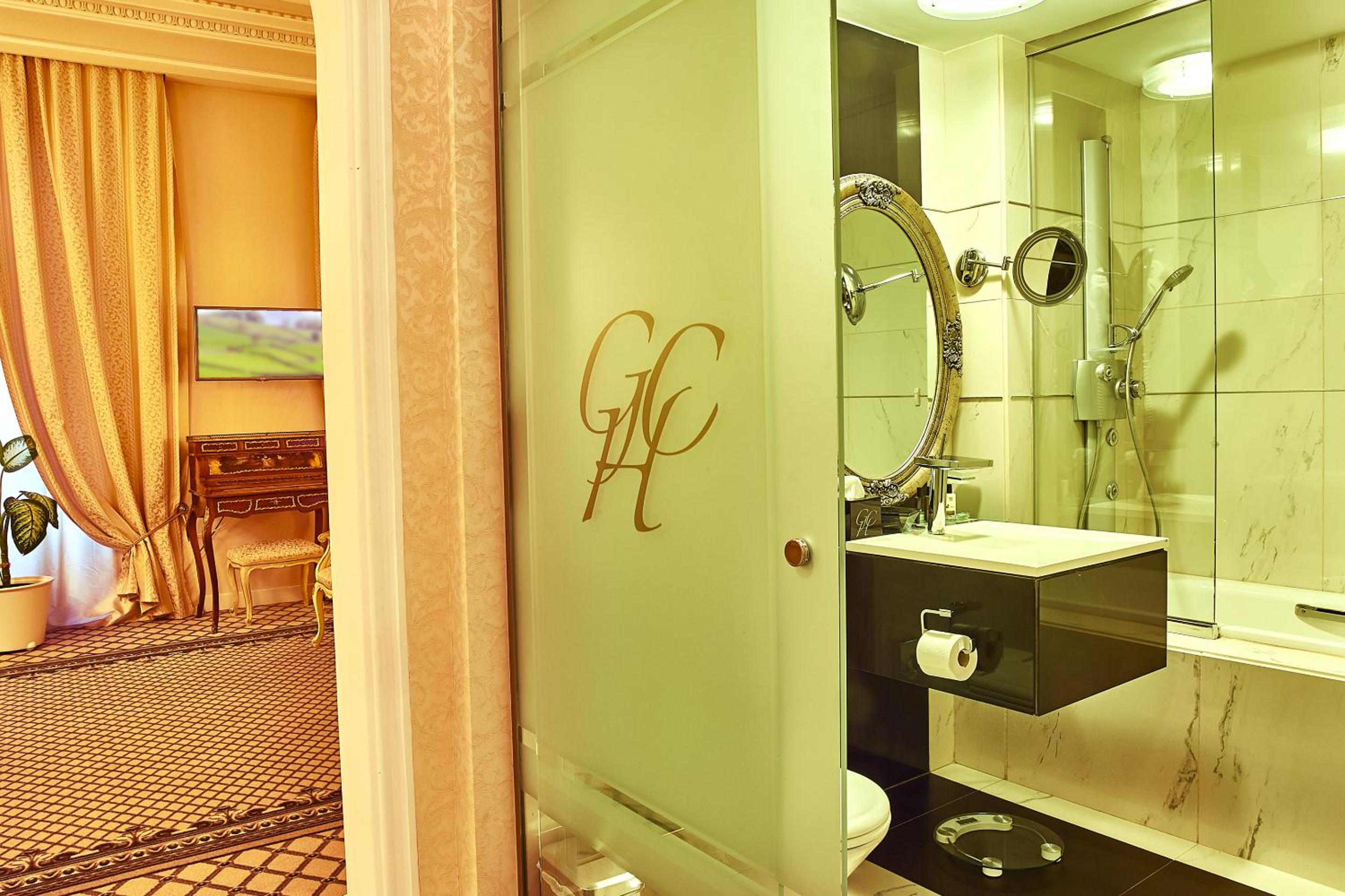 Junior Suite - Photo 6