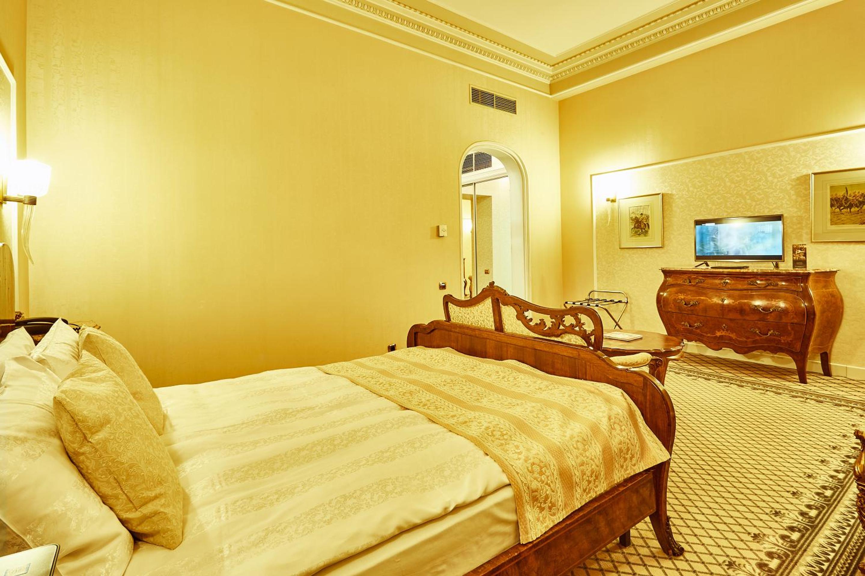 Junior Suite - Photo 9