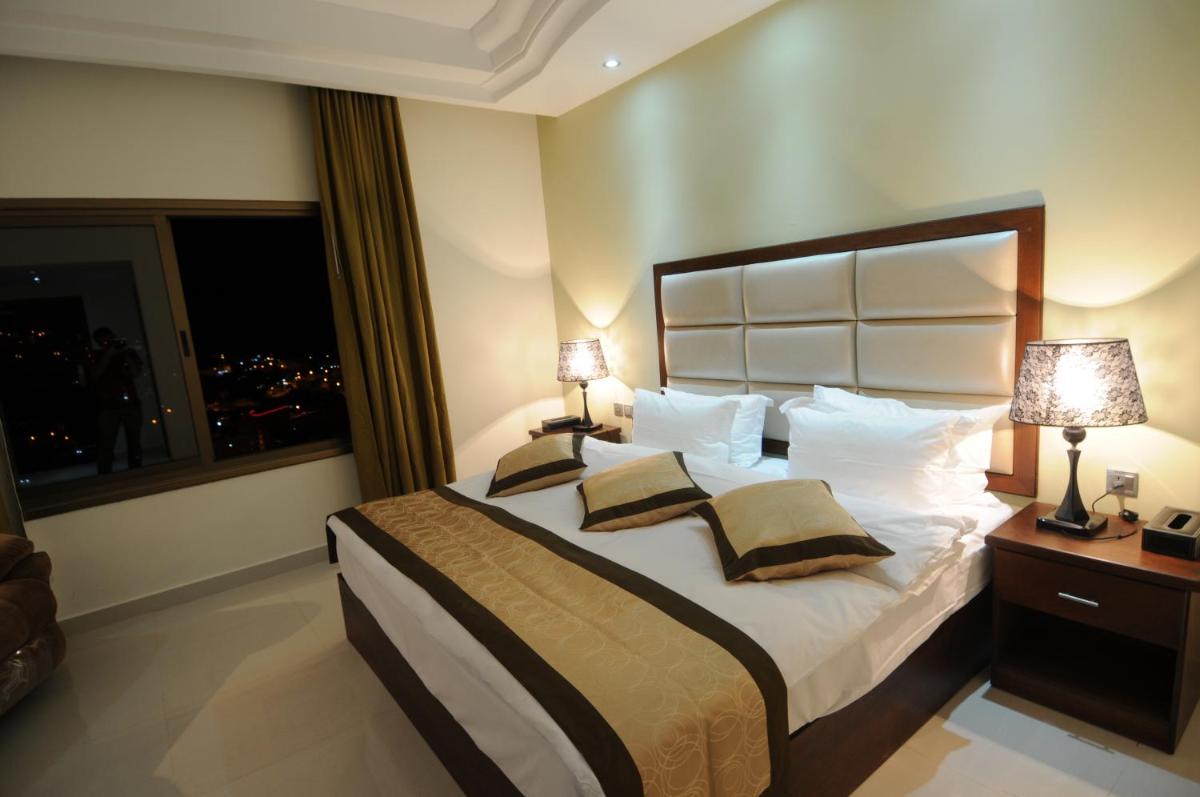 Double or Twin Room - Photo 7
