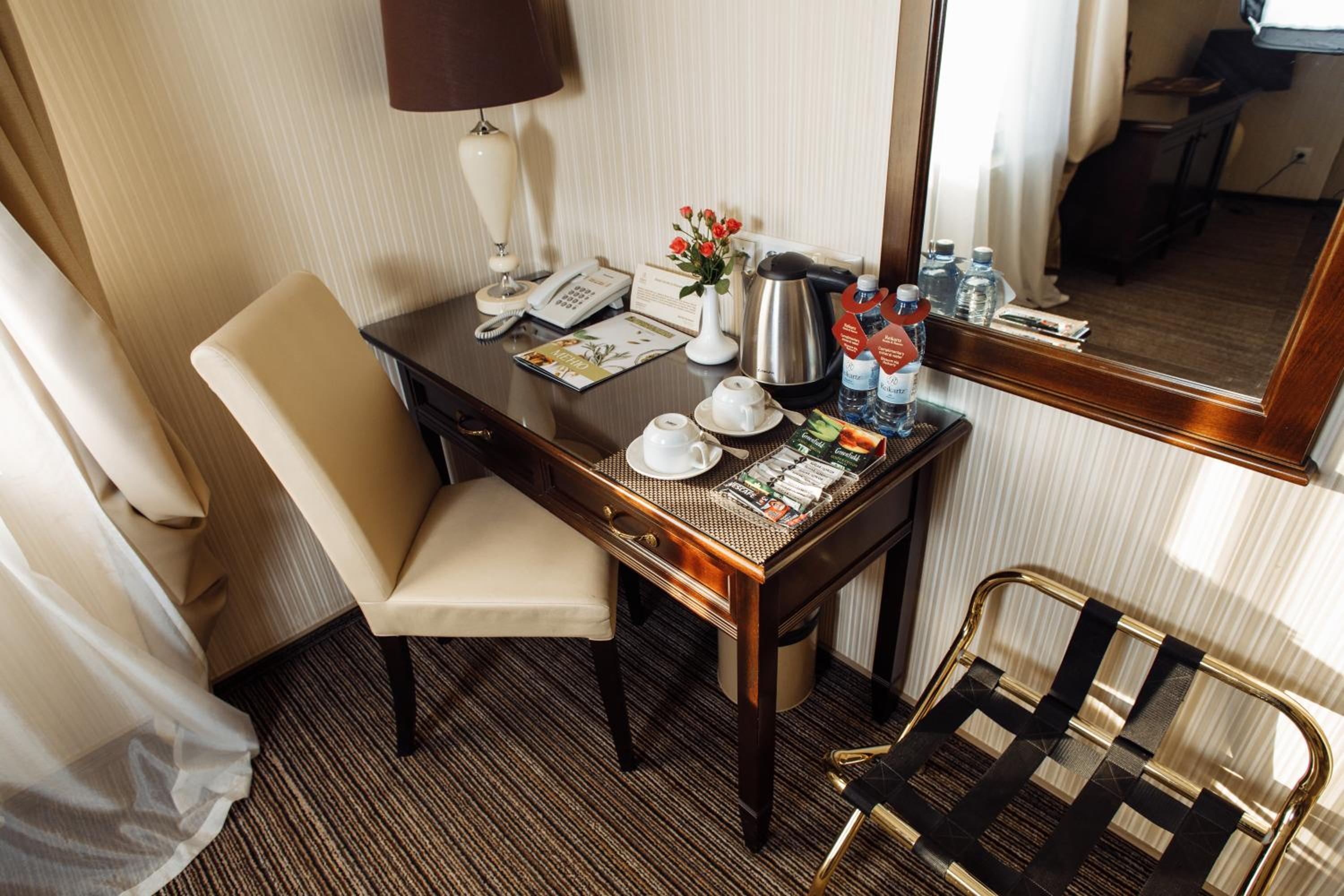 Superior Double or Twin Room photo 3