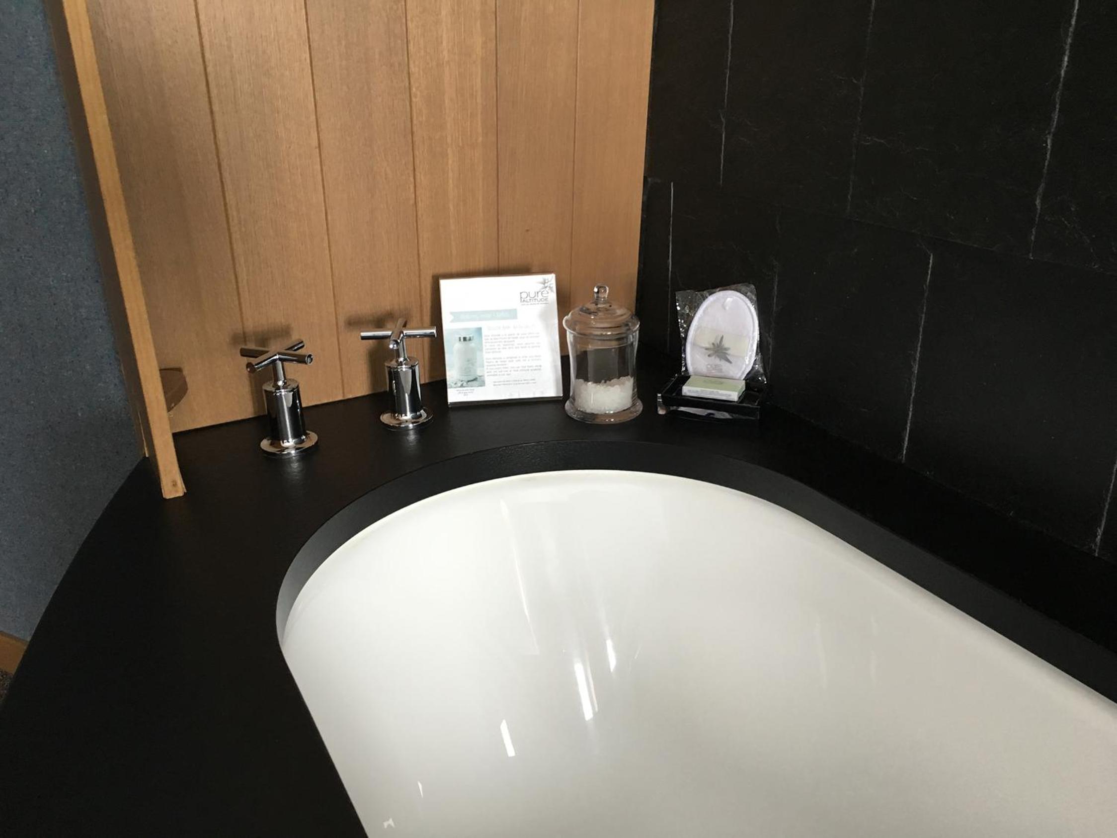 Superior Double Room - Photo 4