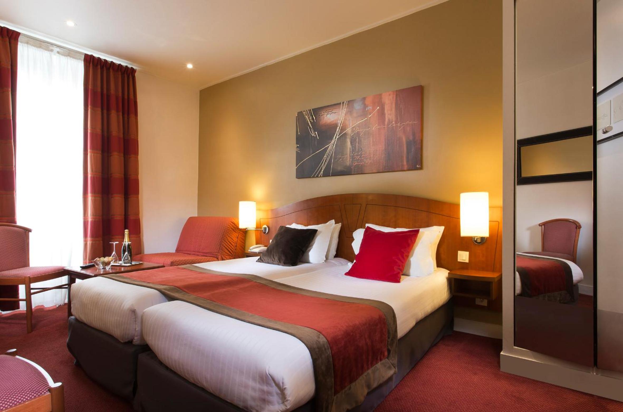 Comfort Twin Room