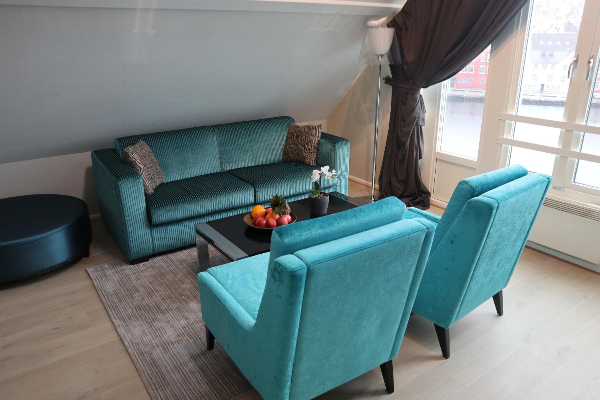 Suite - Photo 6