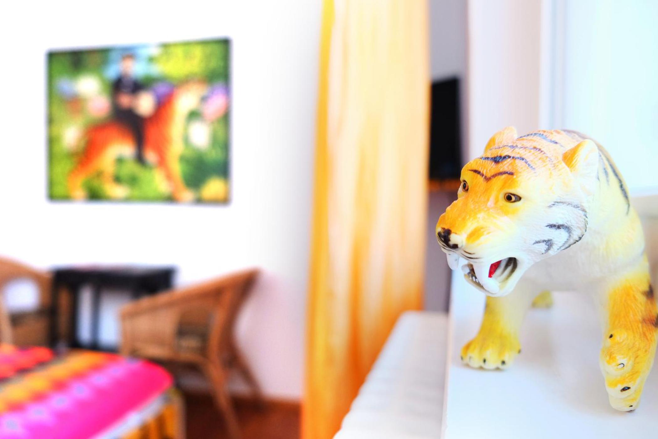 Standard Theme Room  - Photo 19