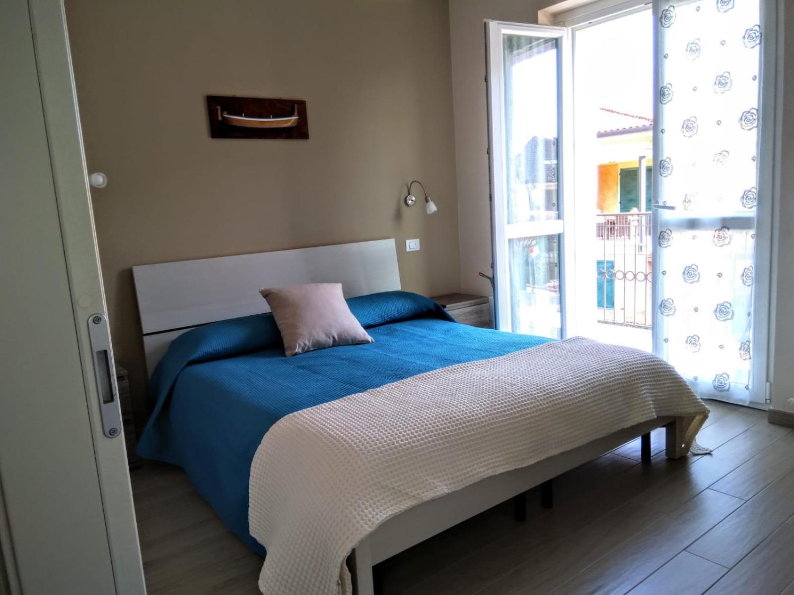 One-Bedroom House photo 1