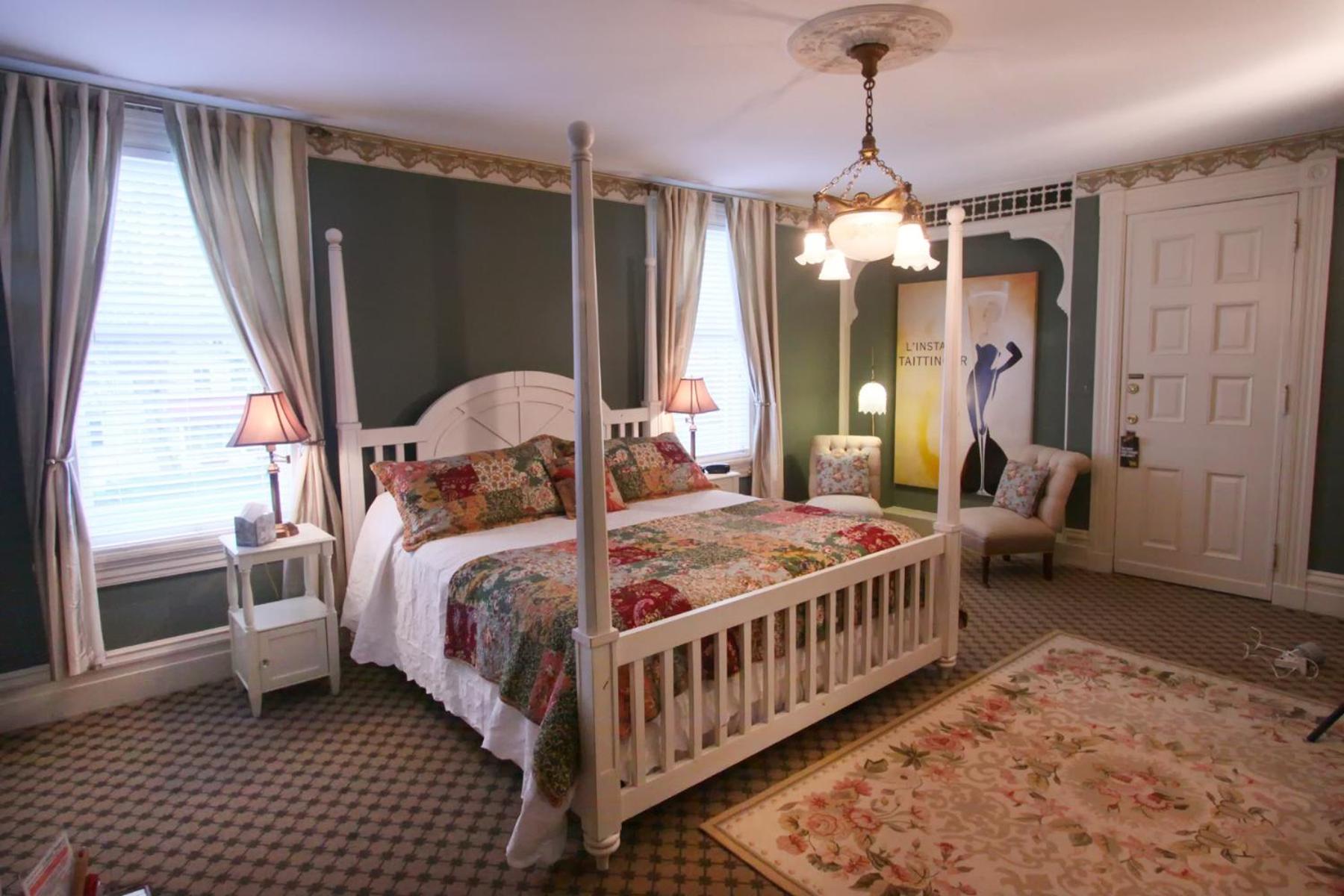 The Tydings (Premium / 2nd Floor Vandiver Mansion)