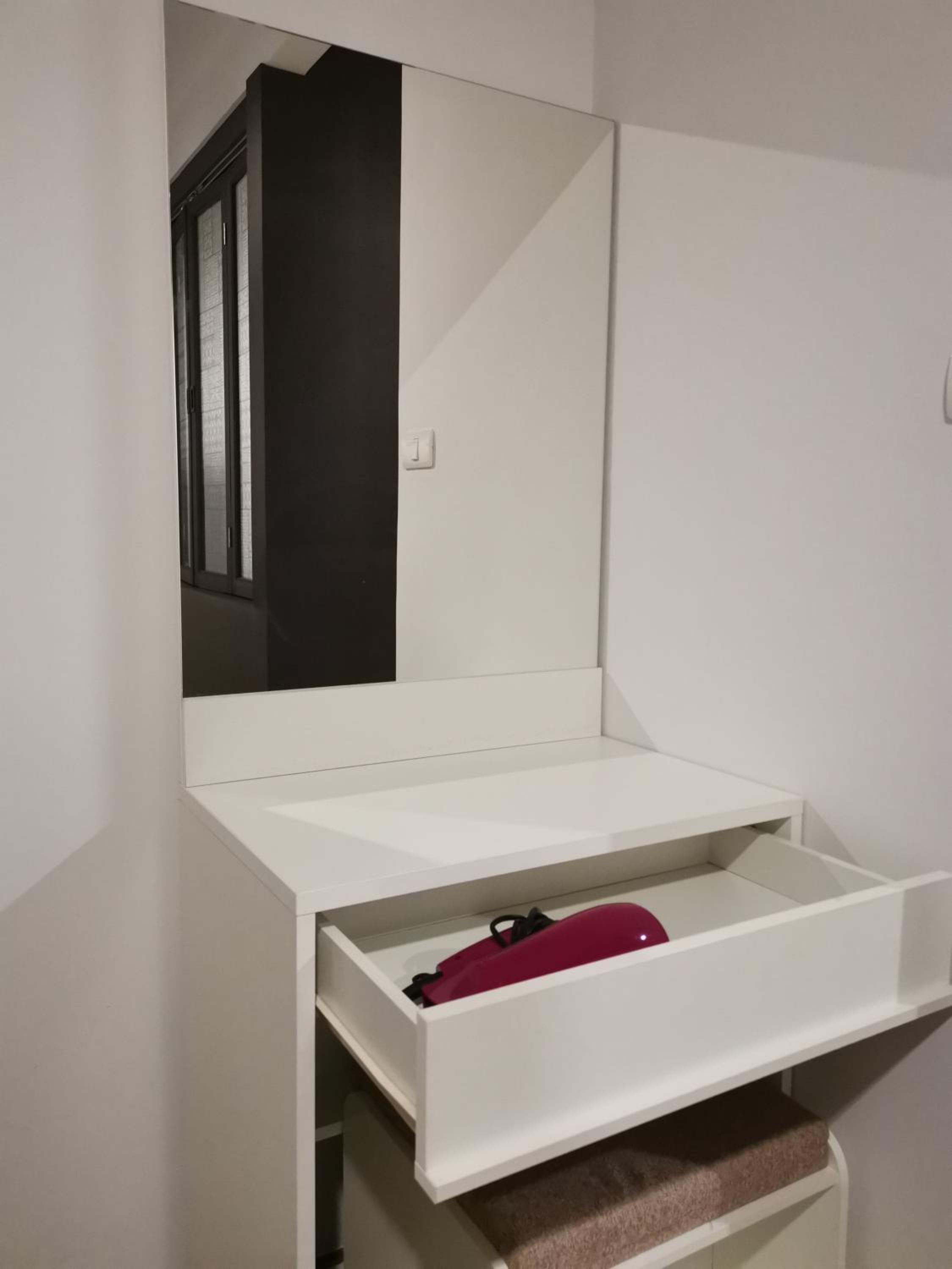 One-Bedroom Apartment - Photo 17
