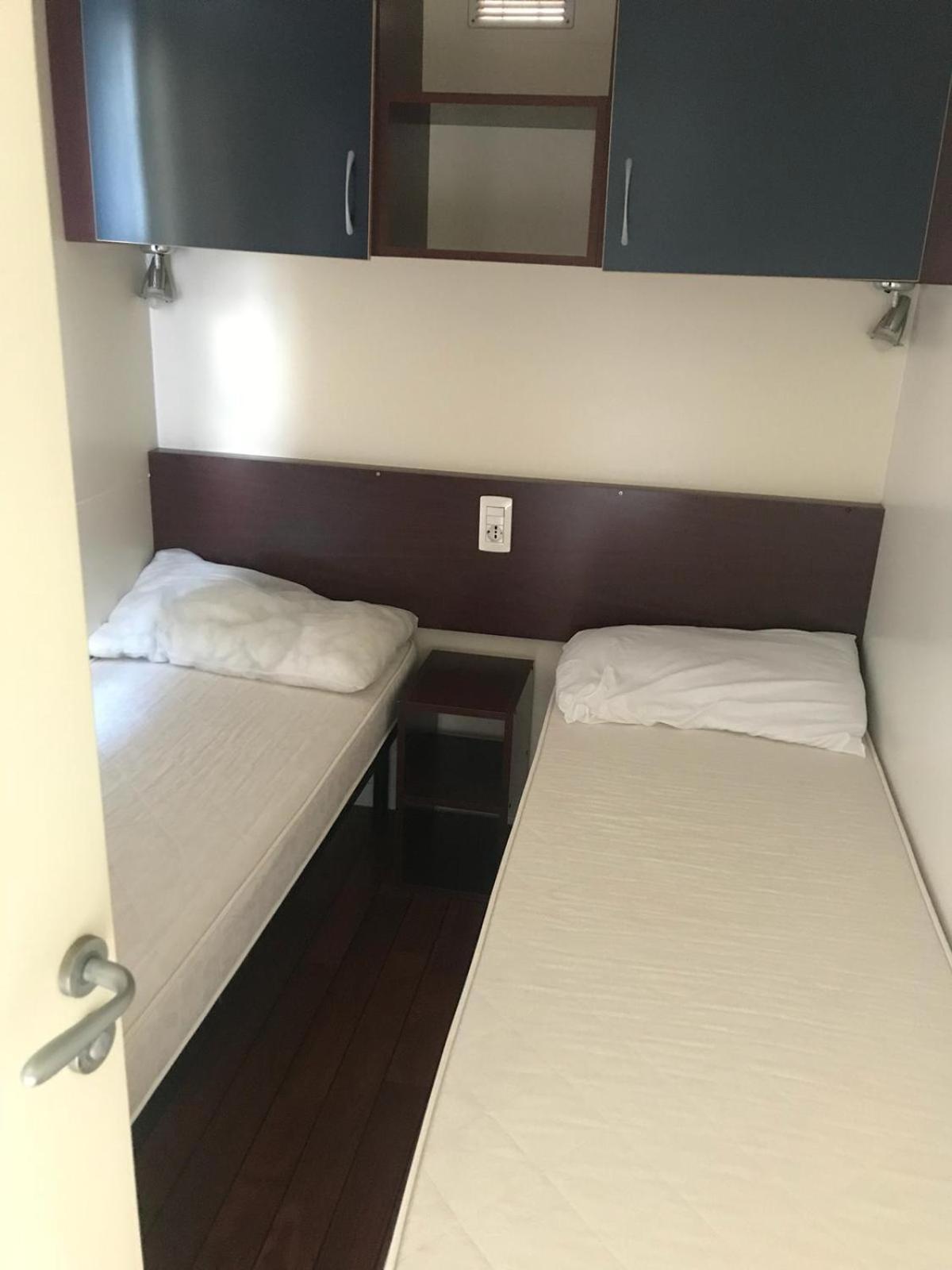 Mobile Home - Photo 3