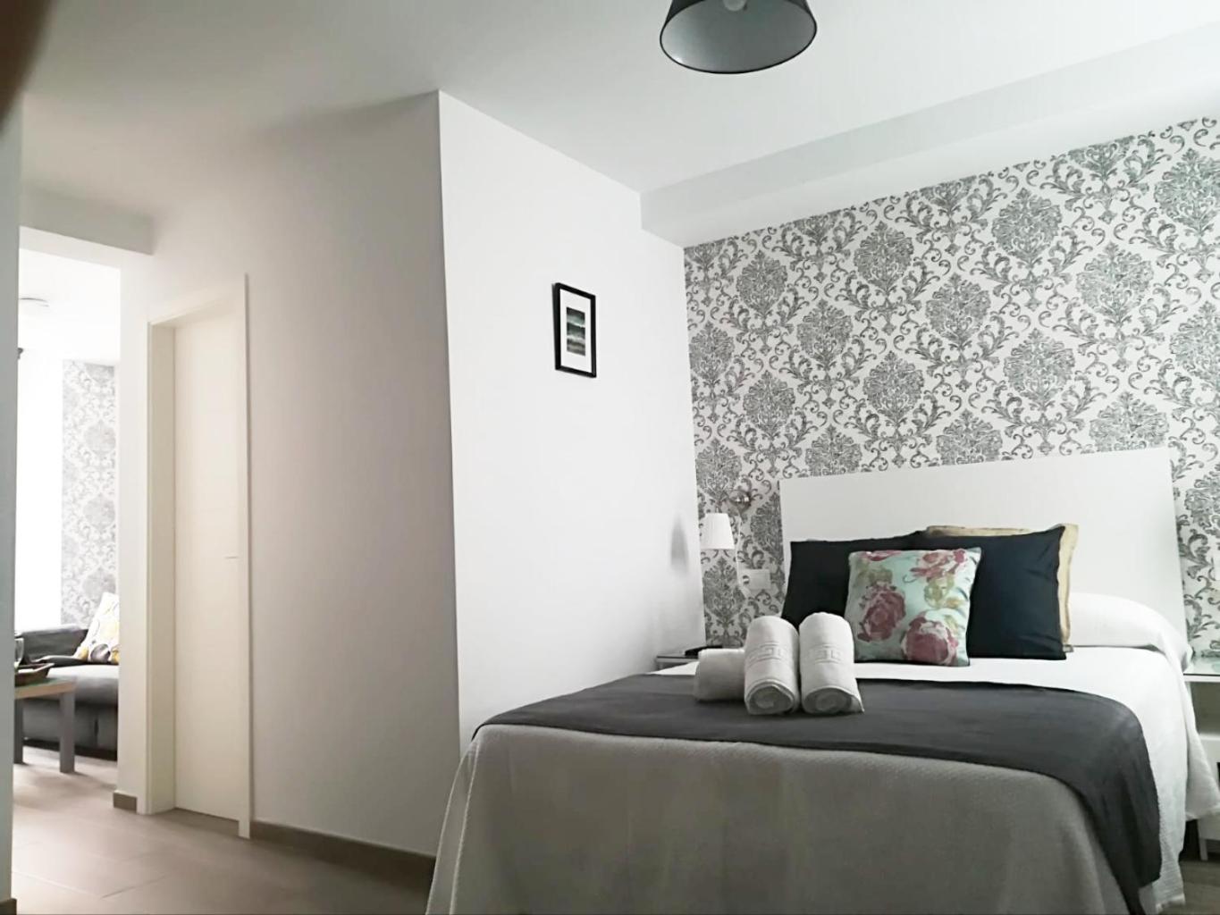 Two-Bedroom Apartment - Photo 25
