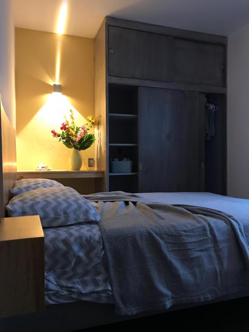 One-Bedroom Apartment - Photo 7