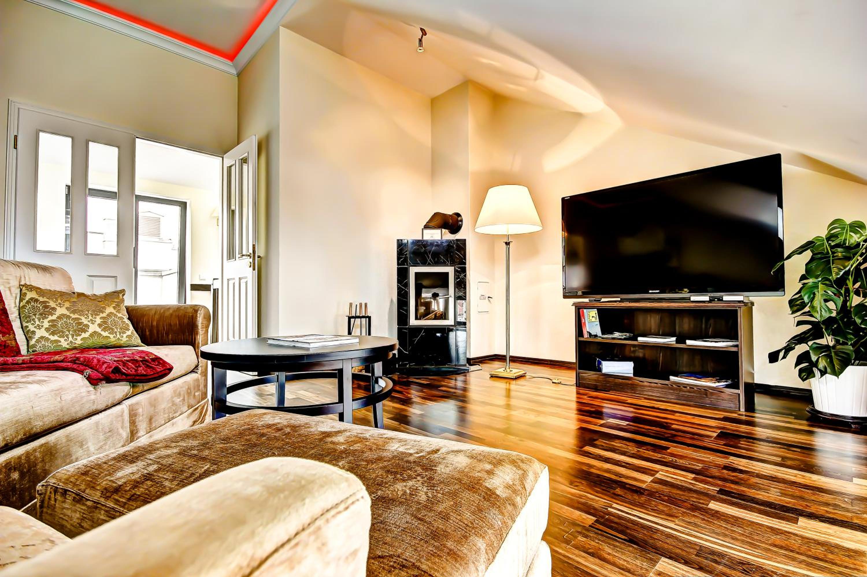 Zweizimmer-Penthouse-Wohnung Zweizimmer-Penthouse-Wohnung
