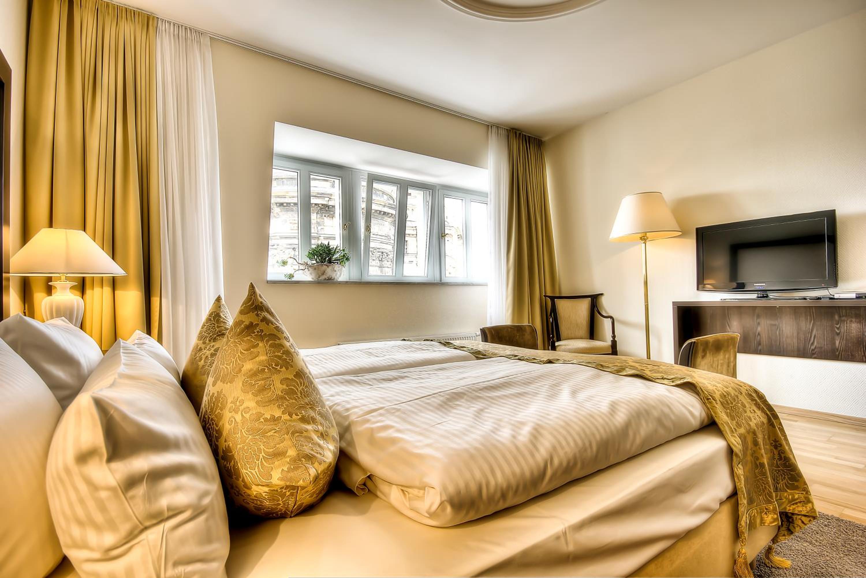 Zweizimmer-Penthouse-Wohnung Zweizimmer-Penthouse-Wohnung