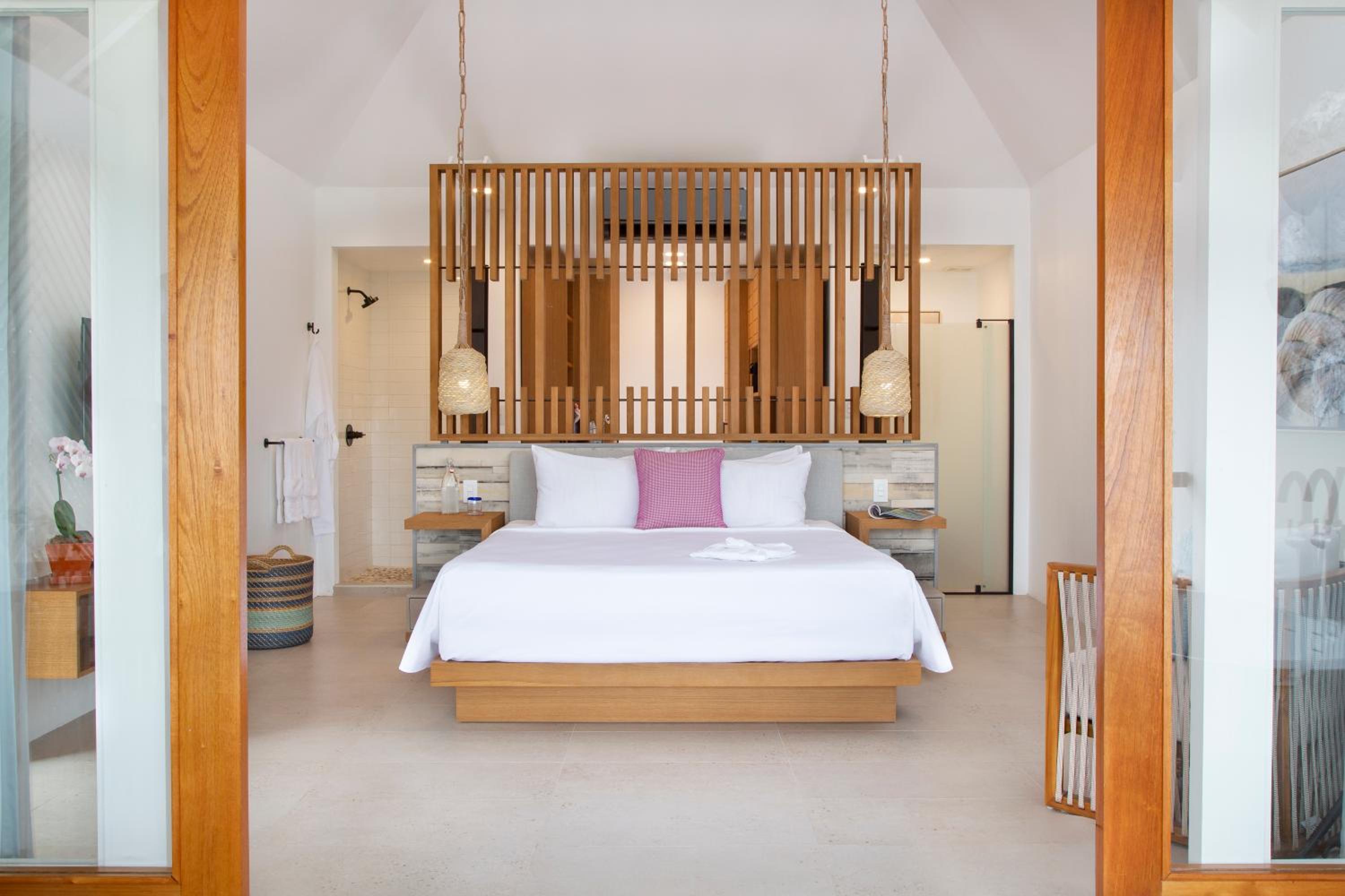 Bay View Pool Suite